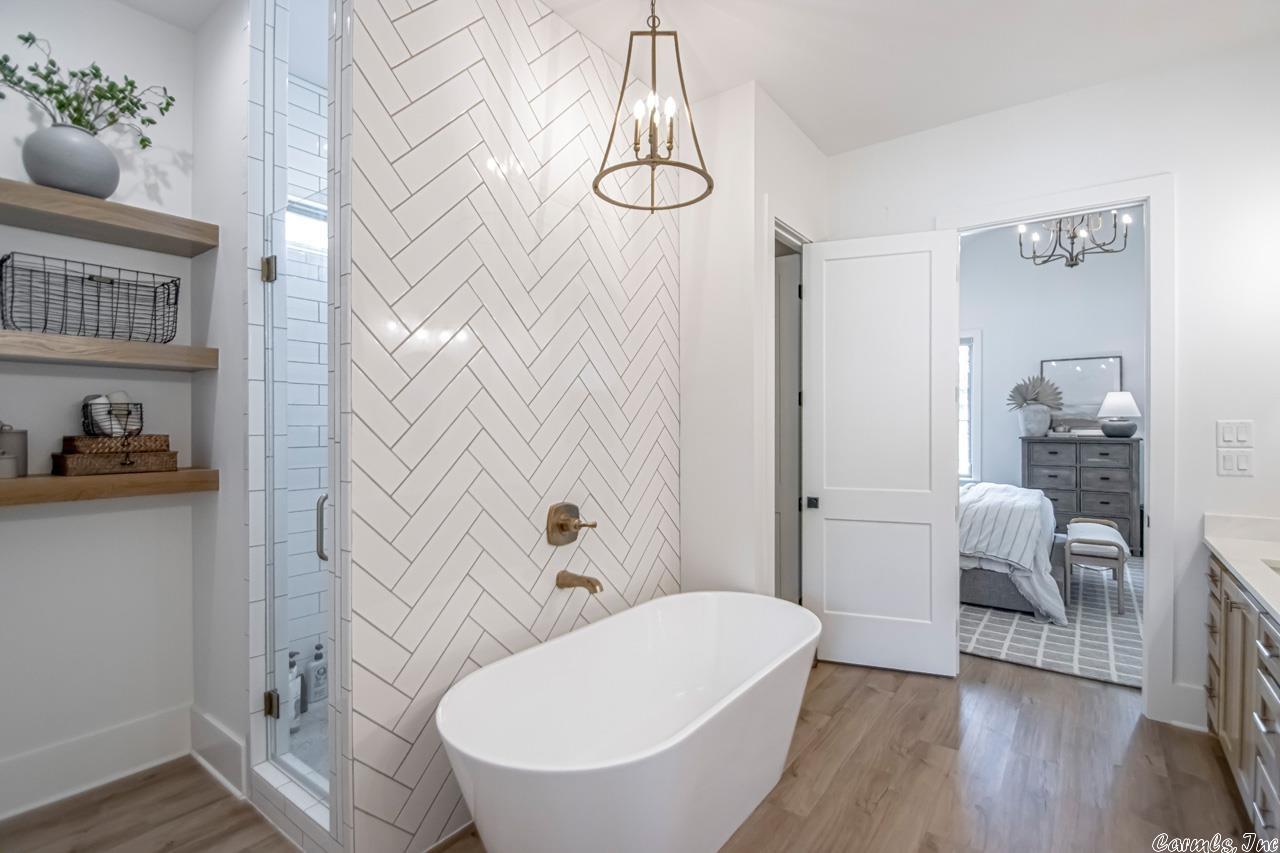 THE POINTE HURRICANE ESTATES - Residential