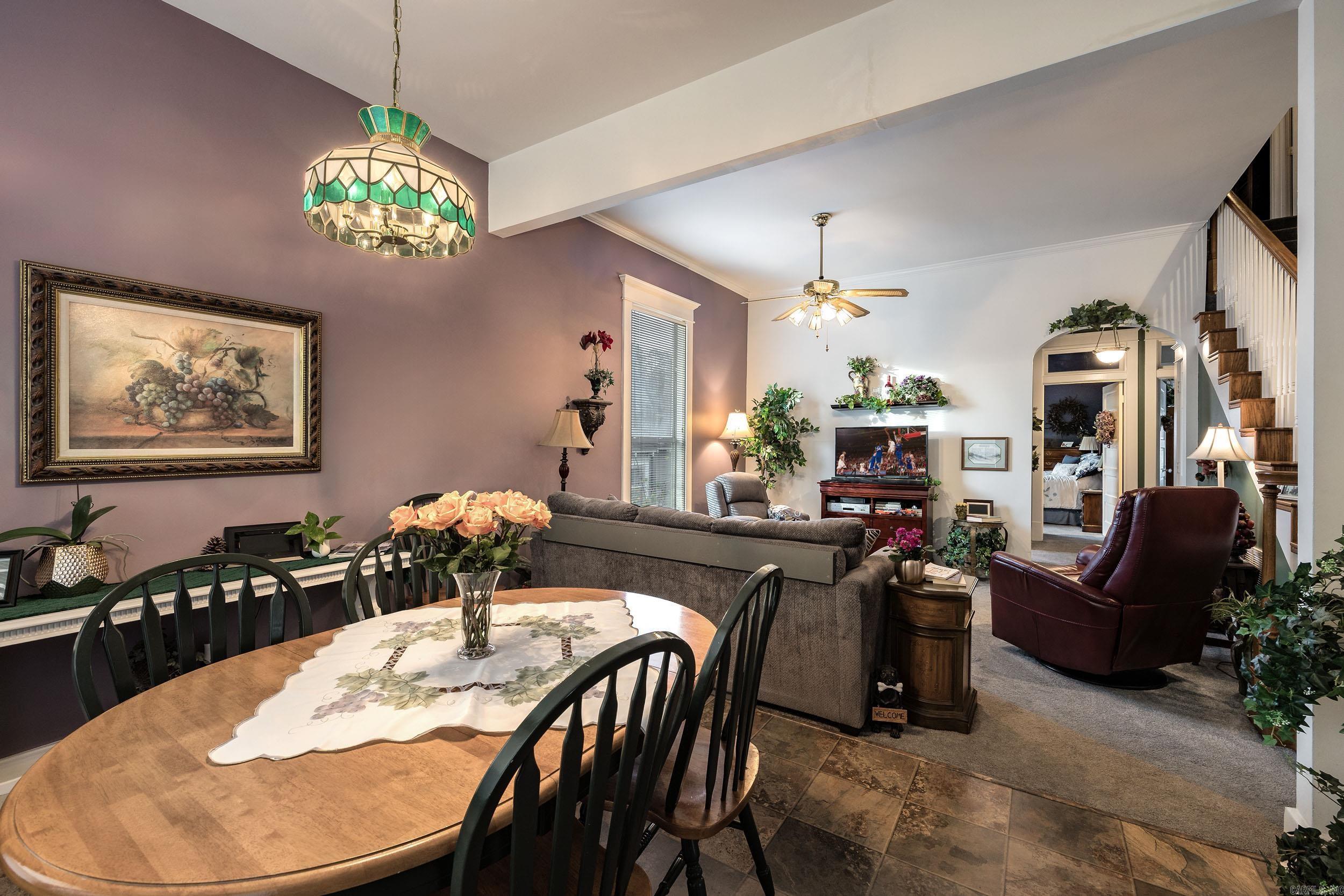 HILLCREST - Residential