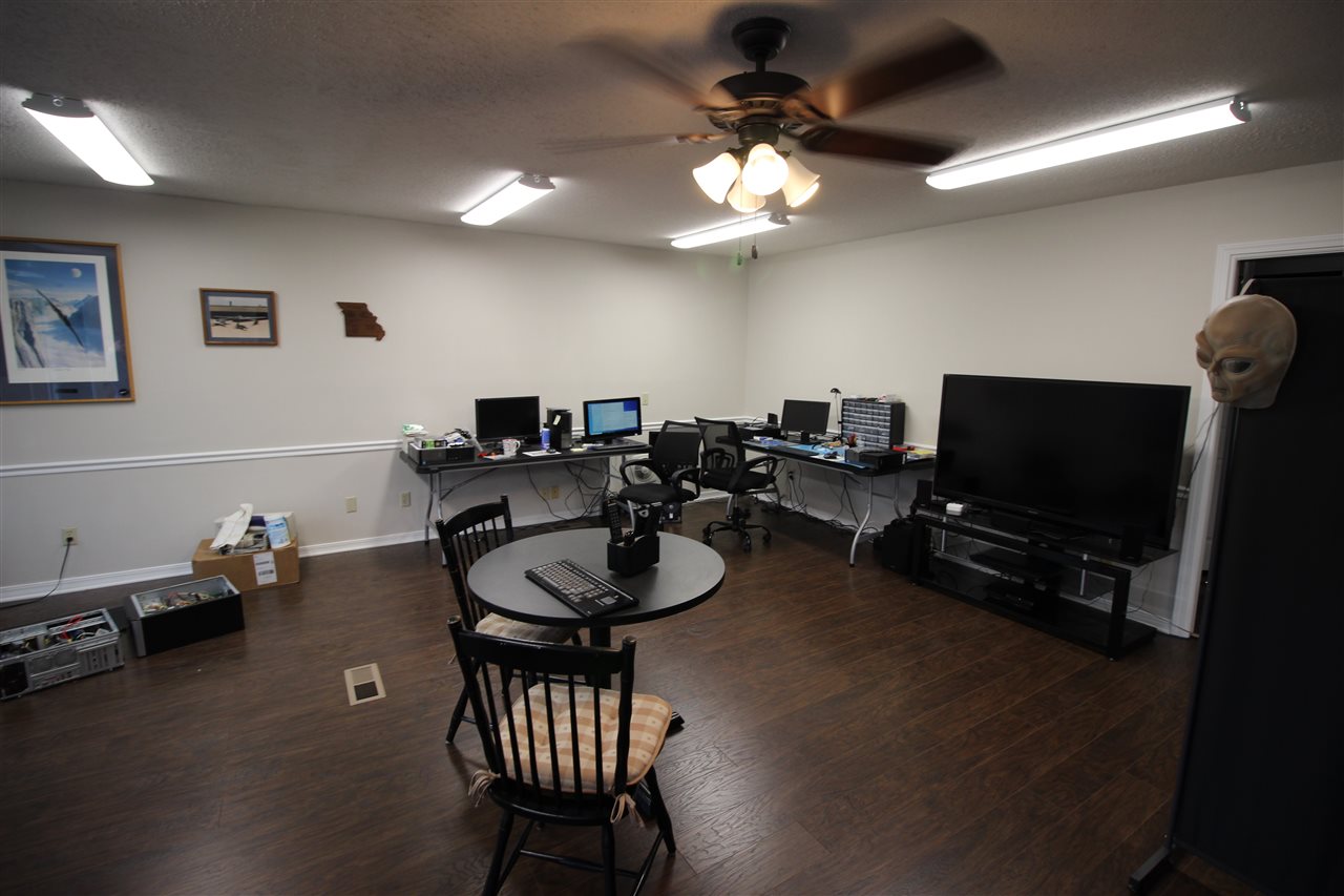 Heber Springs-Inside - Commercial Sale