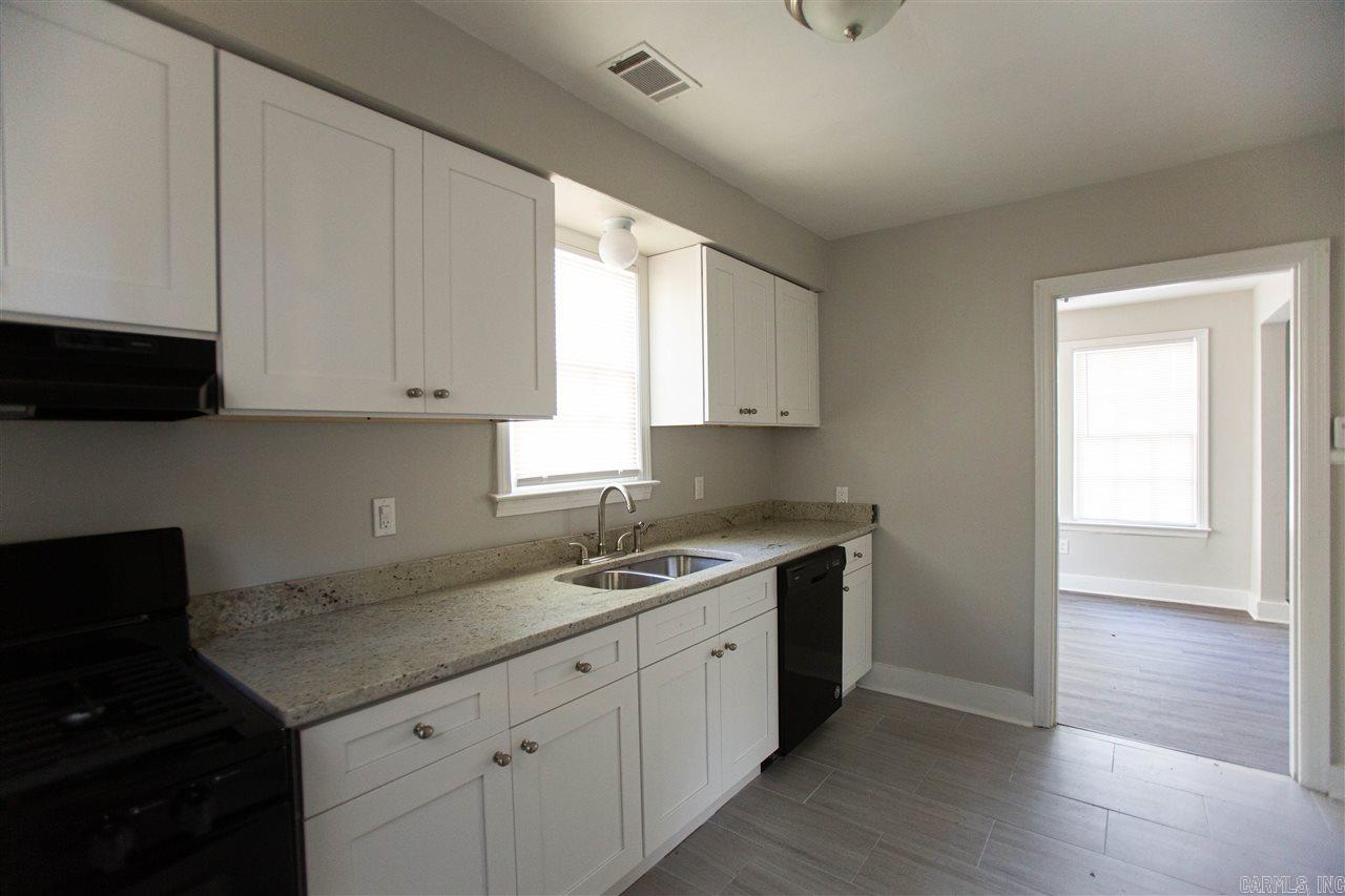 Oak Forest - Residential Lease