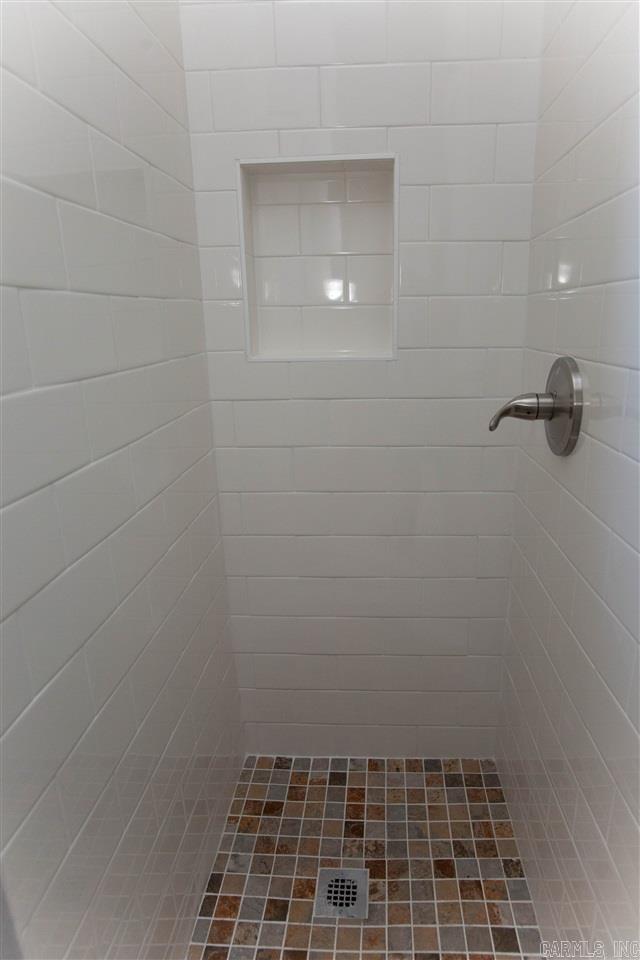 Oak Forest - Residential Lease