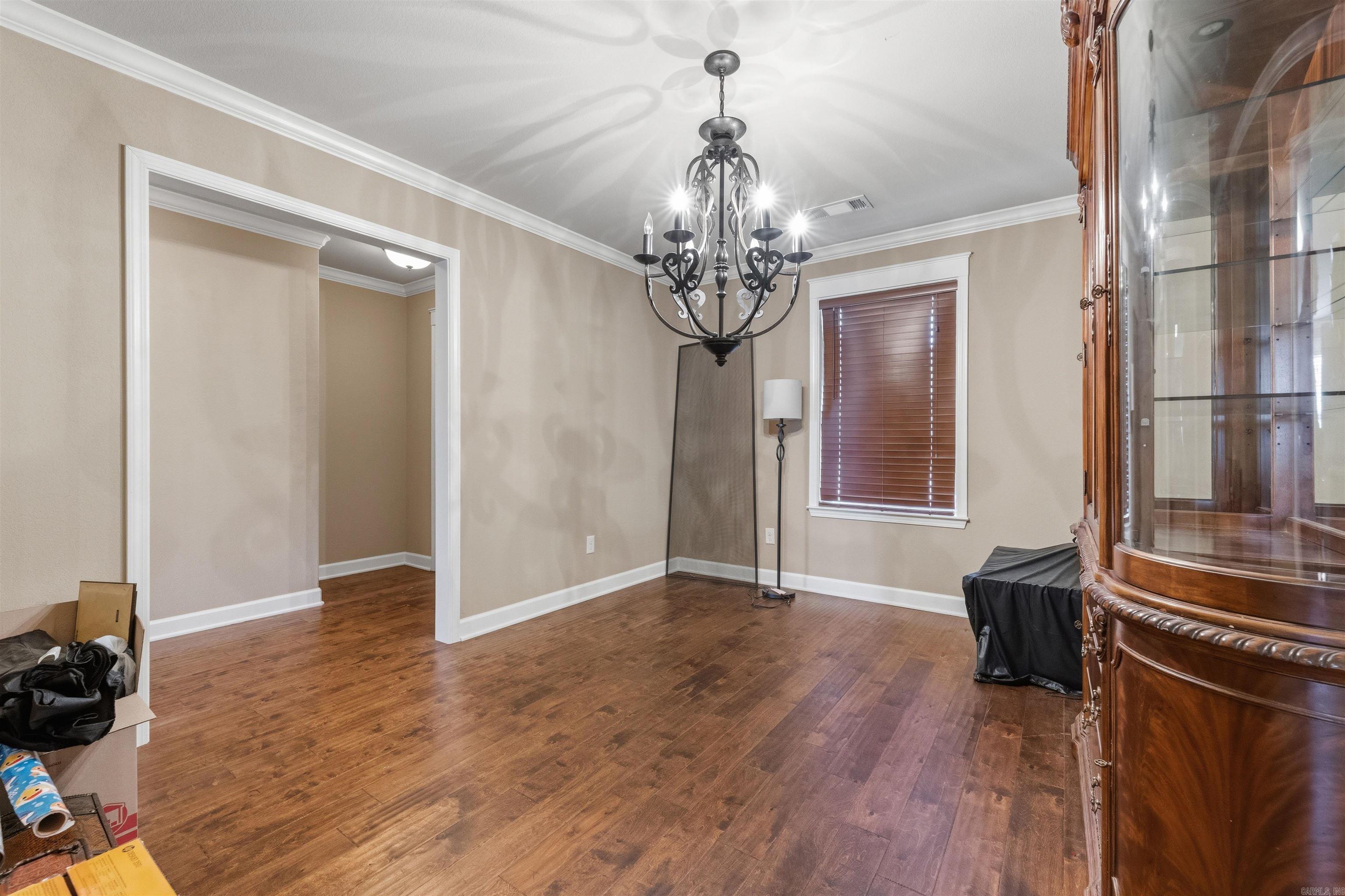 OAK GLENN - Residential