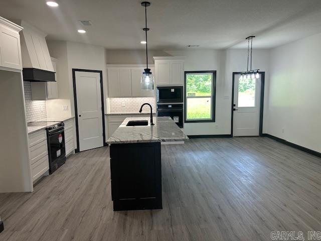 WINCHESTER ESTATES - Residential