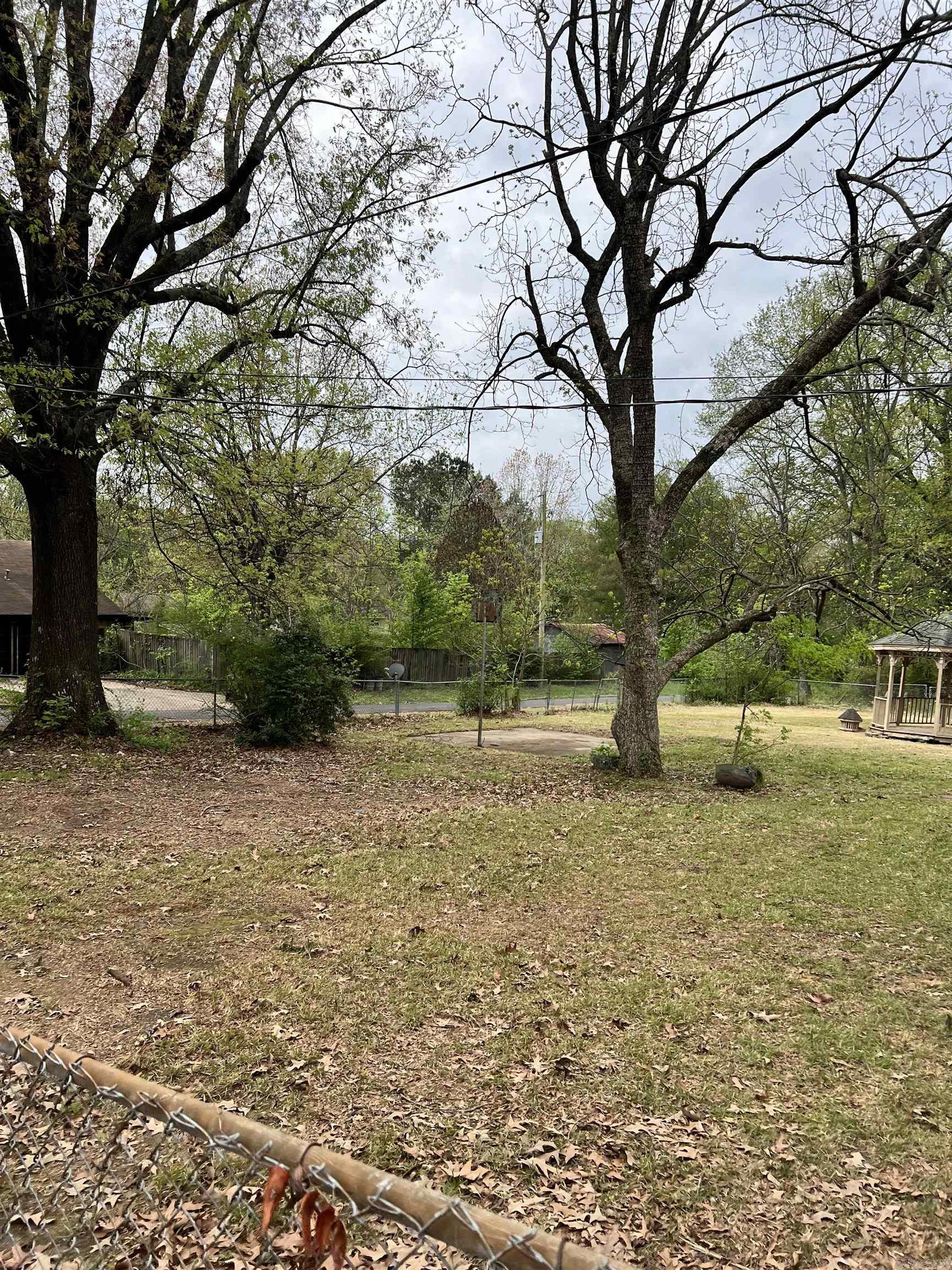 Original Town of Dequeen - Residential