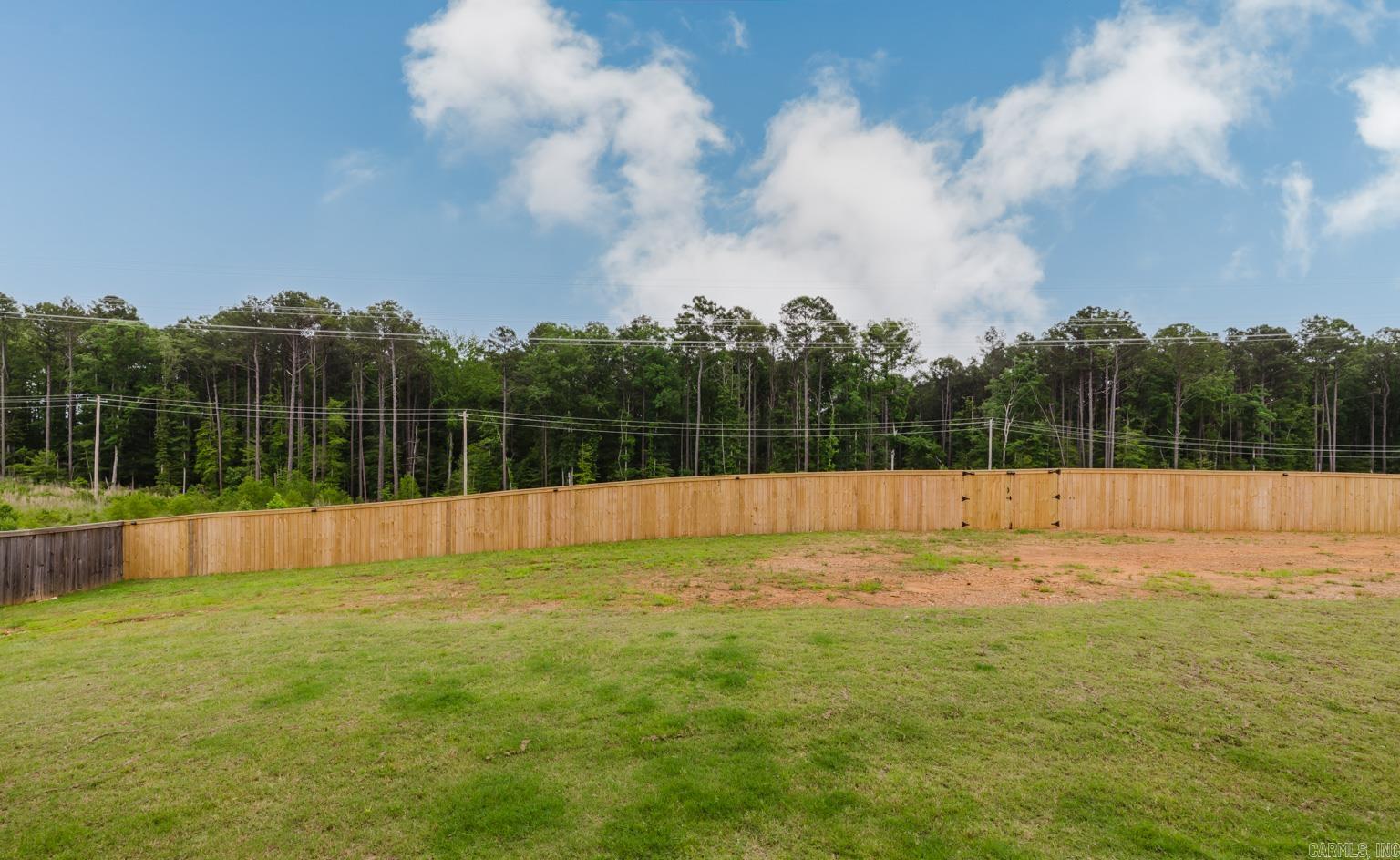 OAK TREE SOUTH - Residential