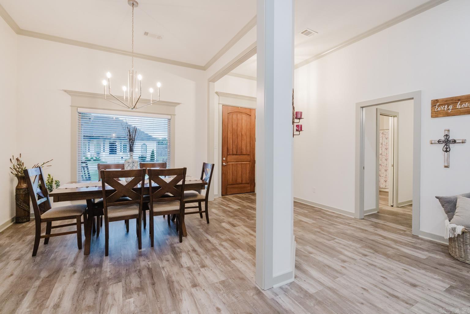 OAK TREE SOUTH - Residential