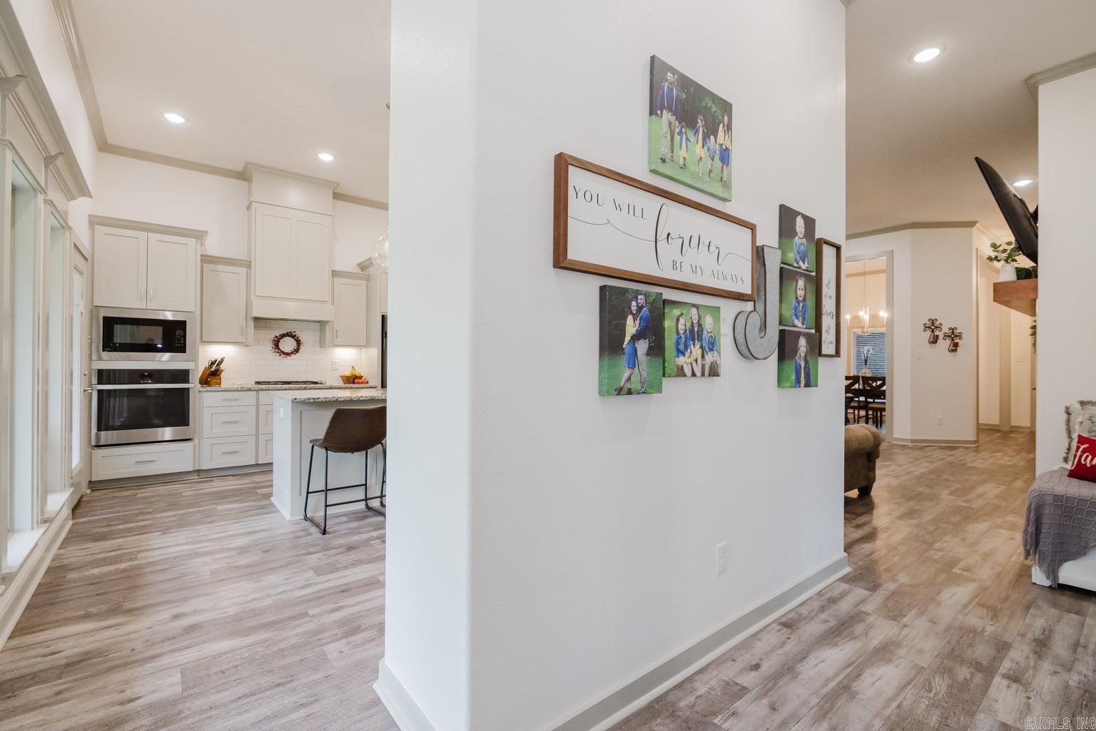 OAK TREE SOUTH - Residential