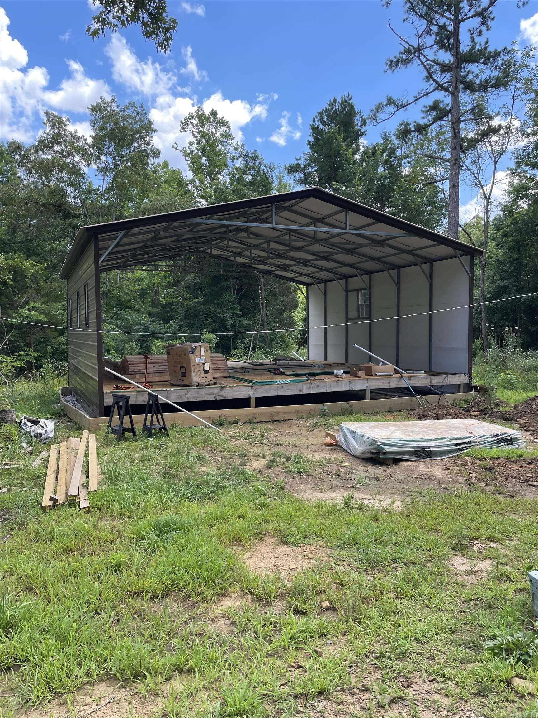 Metes & Bounds - Land