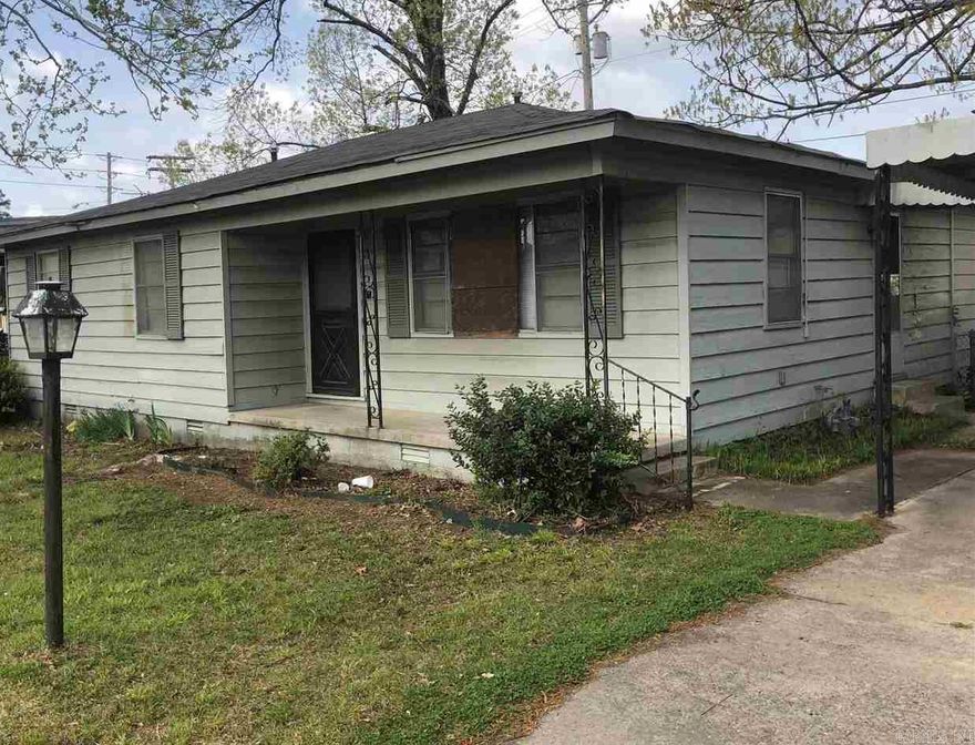 Not much left to do here!! Great layout on this 3BR/1.5BA home w/living room, den w/FP, dining room, laundry, fenced back yard w/storage bldg & 2-car CP. New roof! Nice neutral colors throughout. Property being sold As-Is with no representations or warranties. Proof of funds or prequal letter required with all offers.  EMD required with all offers. Agents see confidential remarks for additional info and showing instructions. Buyers agent will pay $150 fee to Pyramid Platform at closing.