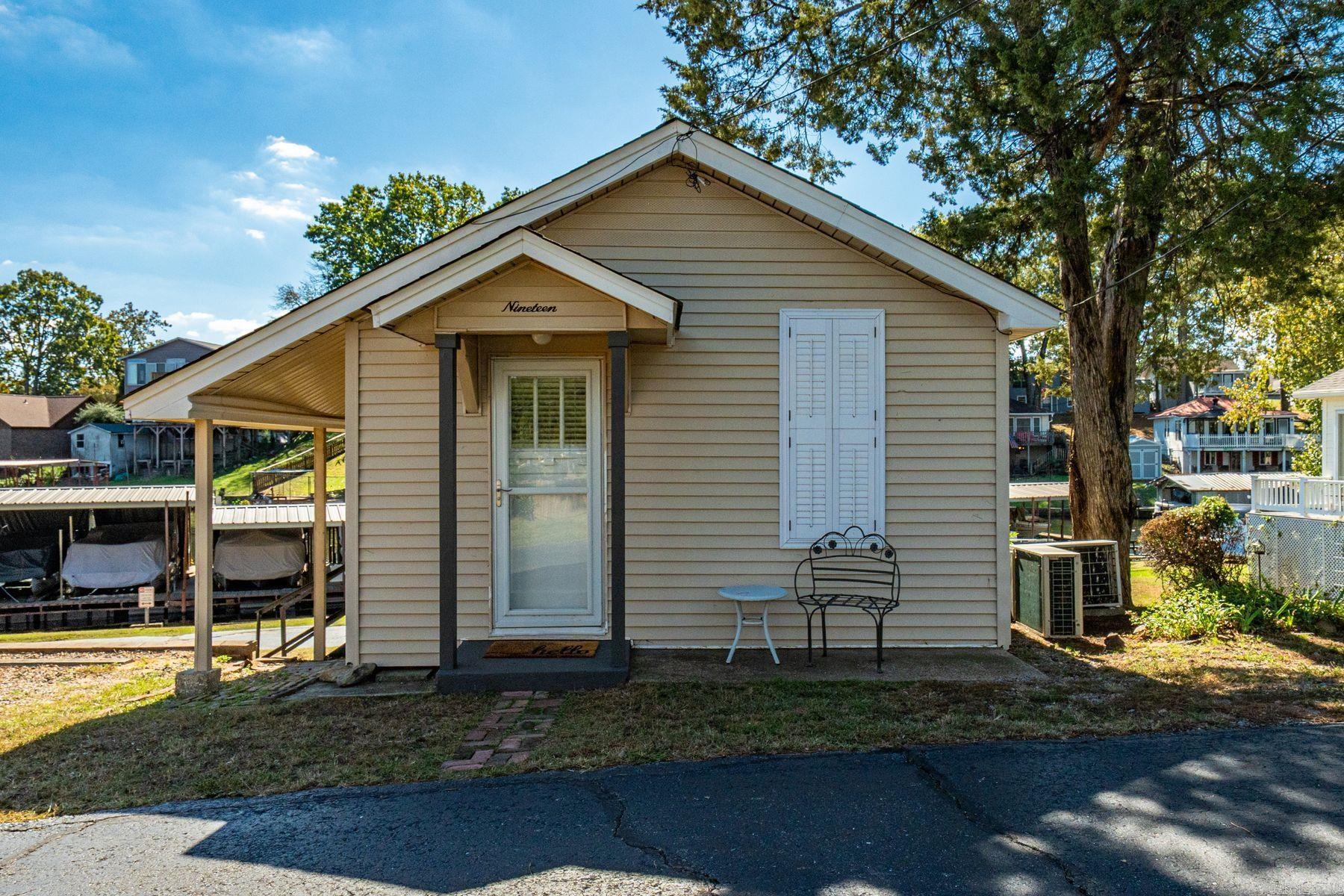 LAKELAND LODGE HPR - Residential