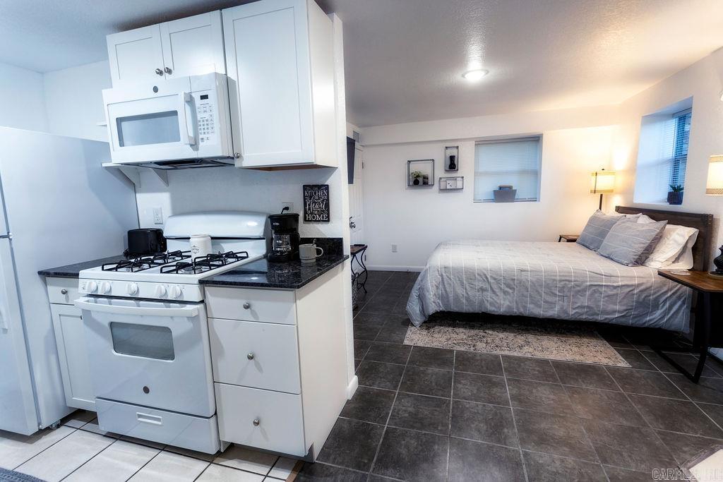 Lackeys Lake Front #2 - Residential Income