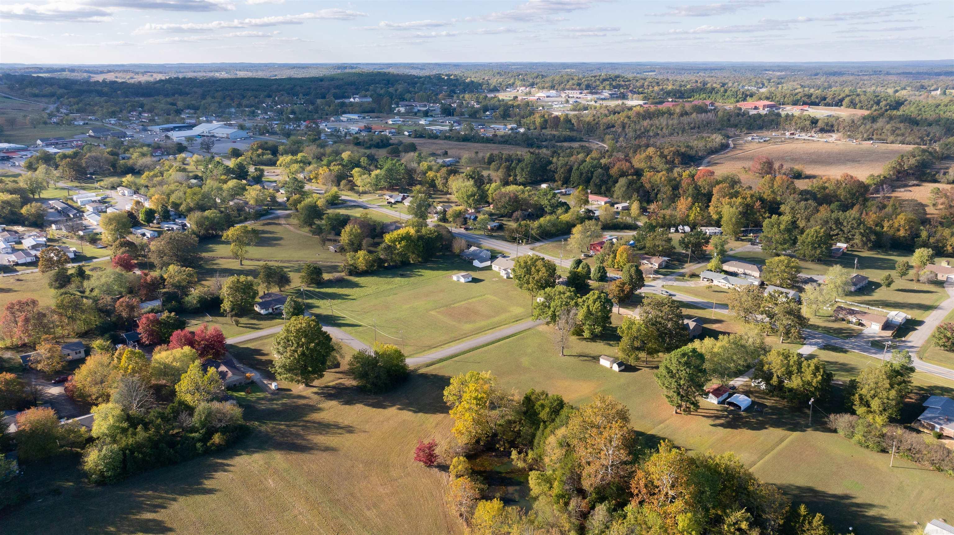 COLLEGE SQUARE - Residential