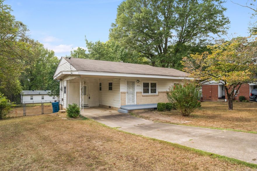 This charming 2-bedroom, 1-bath home in Malvern offers a peaceful retreat in a quiet neighborhood just minutes from town. The property features a beautiful, fully fenced backyard perfect for enjoying outdoor moments. Two large Bradford Pear trees overlook the backyard, adding beautiful blooms in spring, brilliant colors in fall, and plenty of much-needed shade in summer.  Inside, the home includes a refrigerator, washer, and dryer, all of which stay with the property, adding extra convenience. Don’t miss the chance to own this cozy, well-maintained home in a lovely setting!