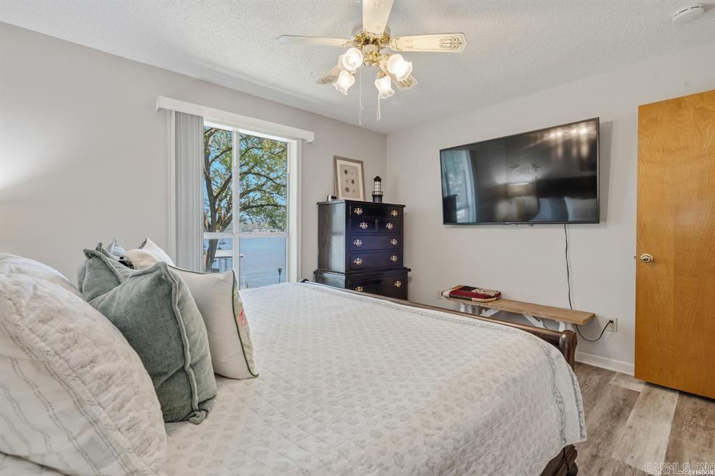 Lake View - Residential