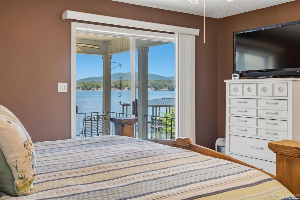 Lake View - Residential