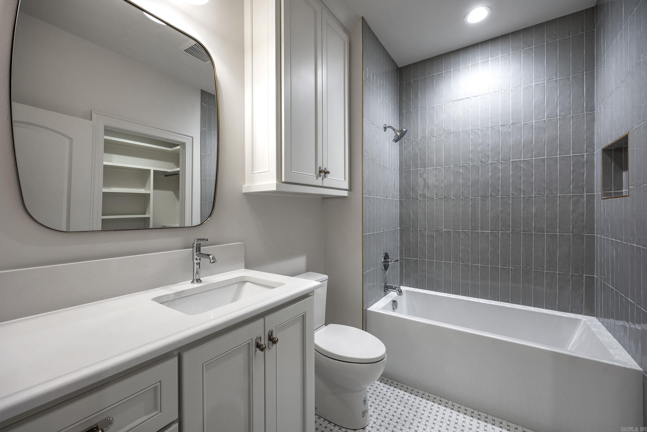 CHENAL VALLEY CALION COURT - Residential