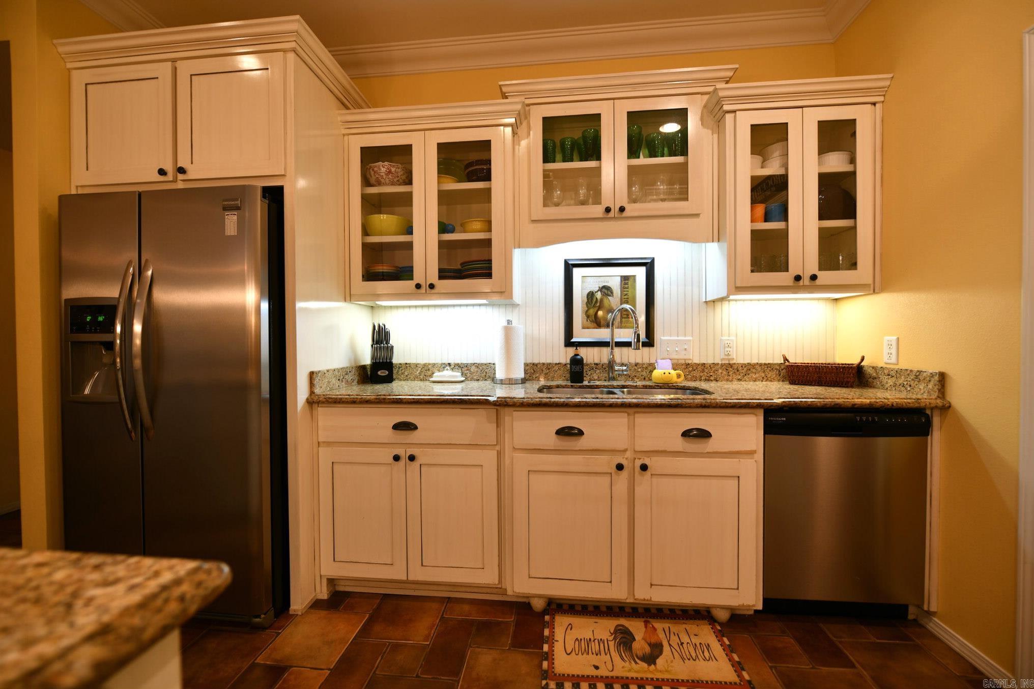 PINE HILLS - Residential