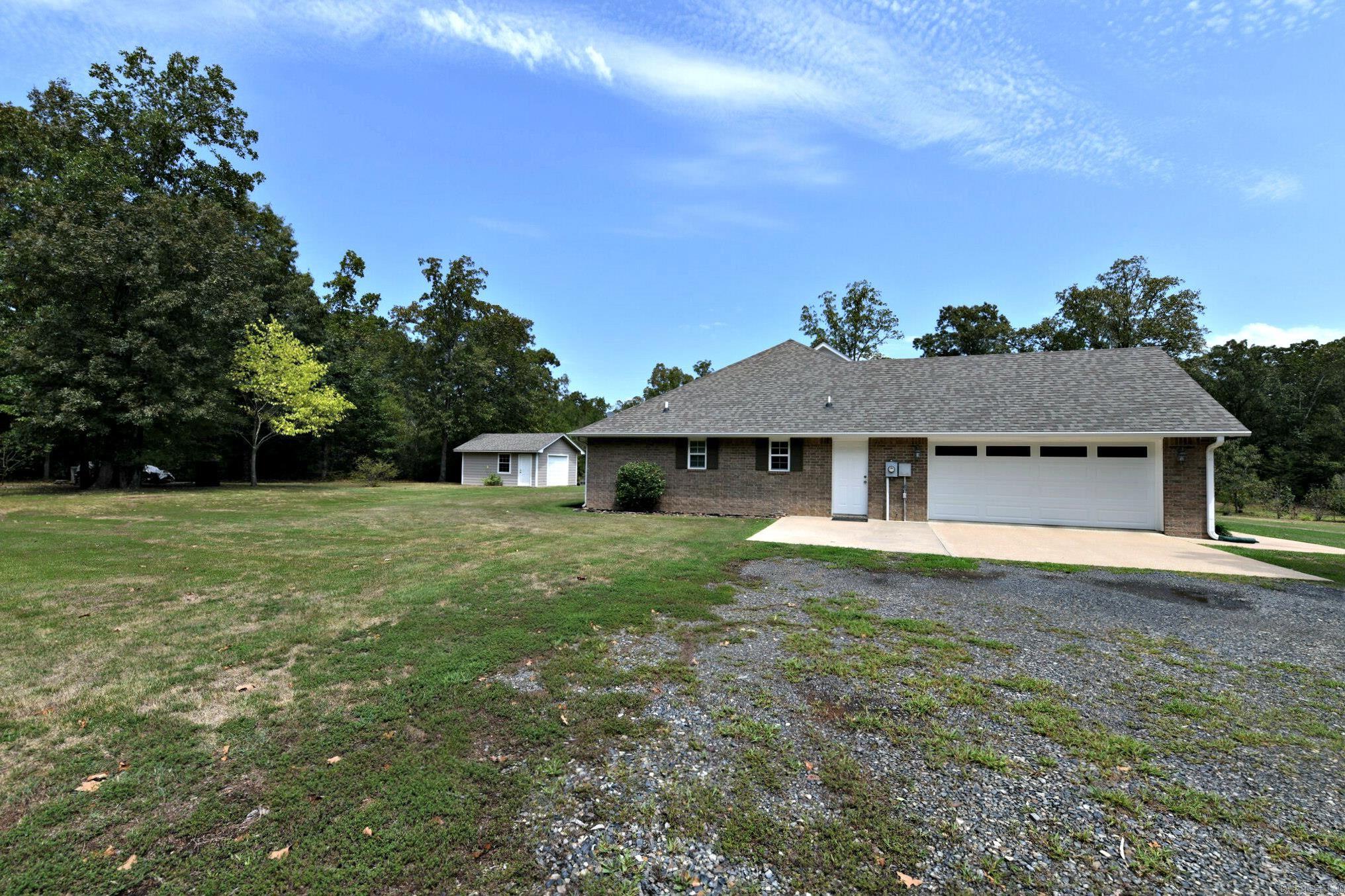 PINE HILLS - Residential