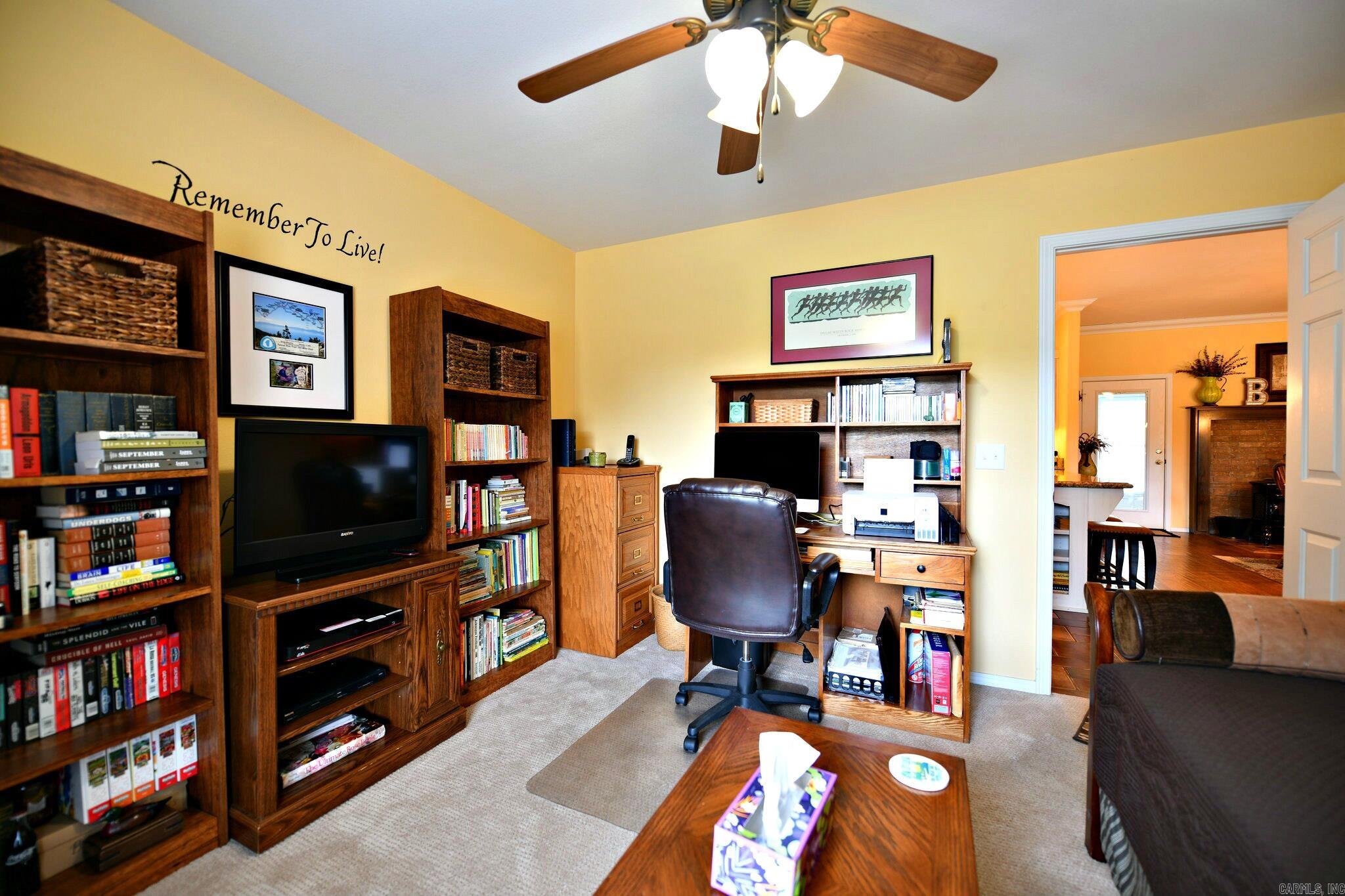 PINE HILLS - Residential