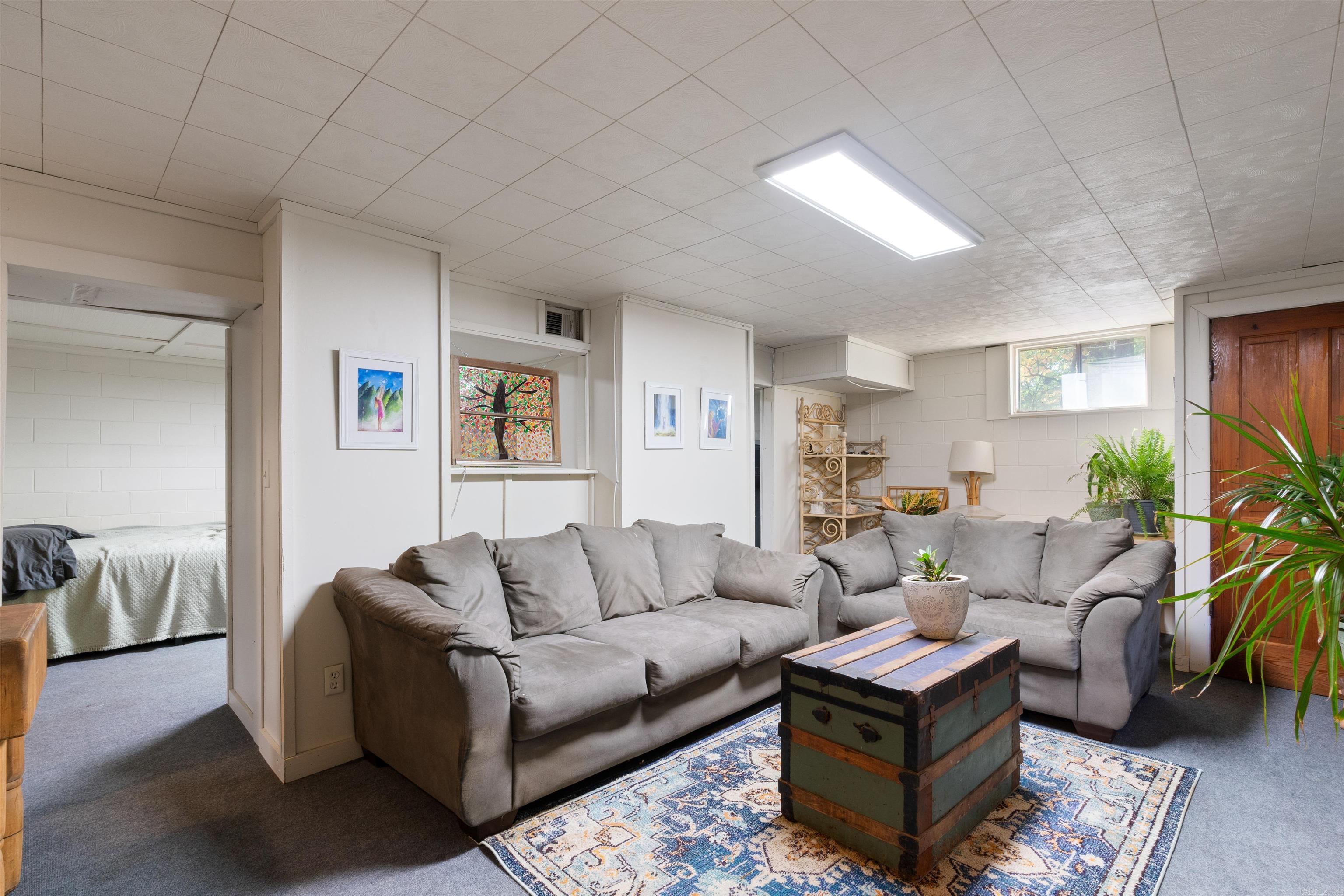 TREASURE HILL - Residential