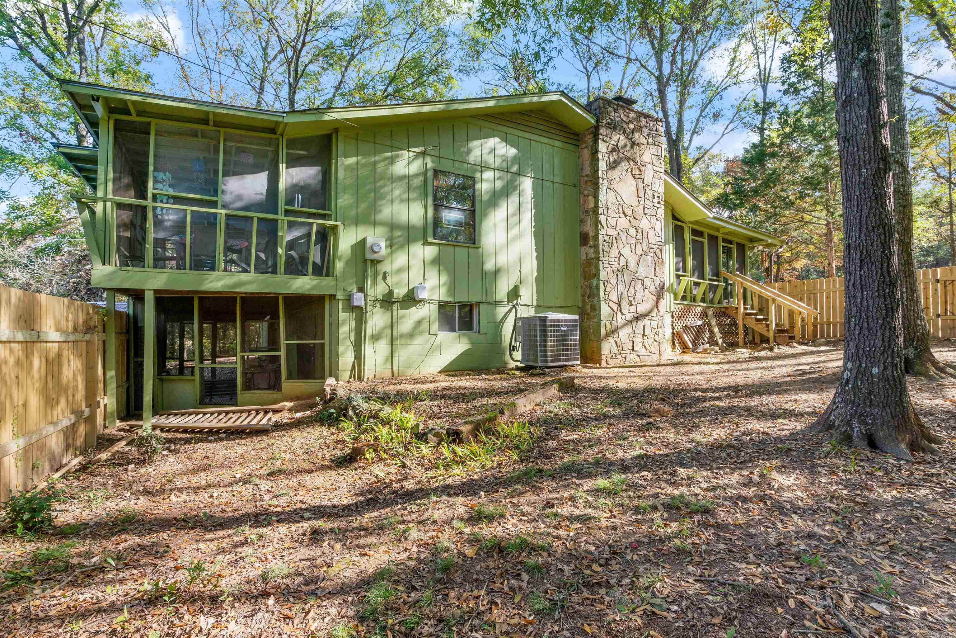 TREASURE HILL - Residential