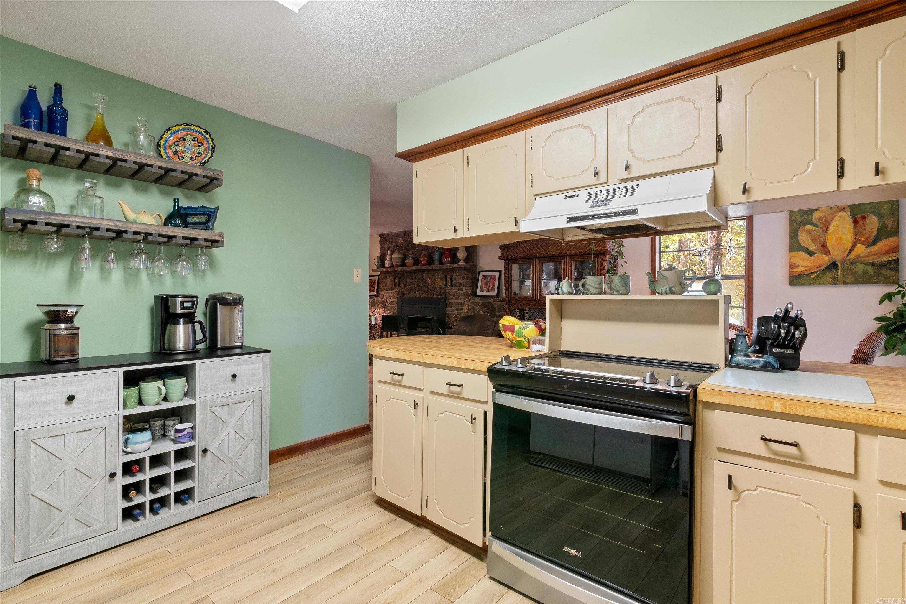 TREASURE HILL - Residential