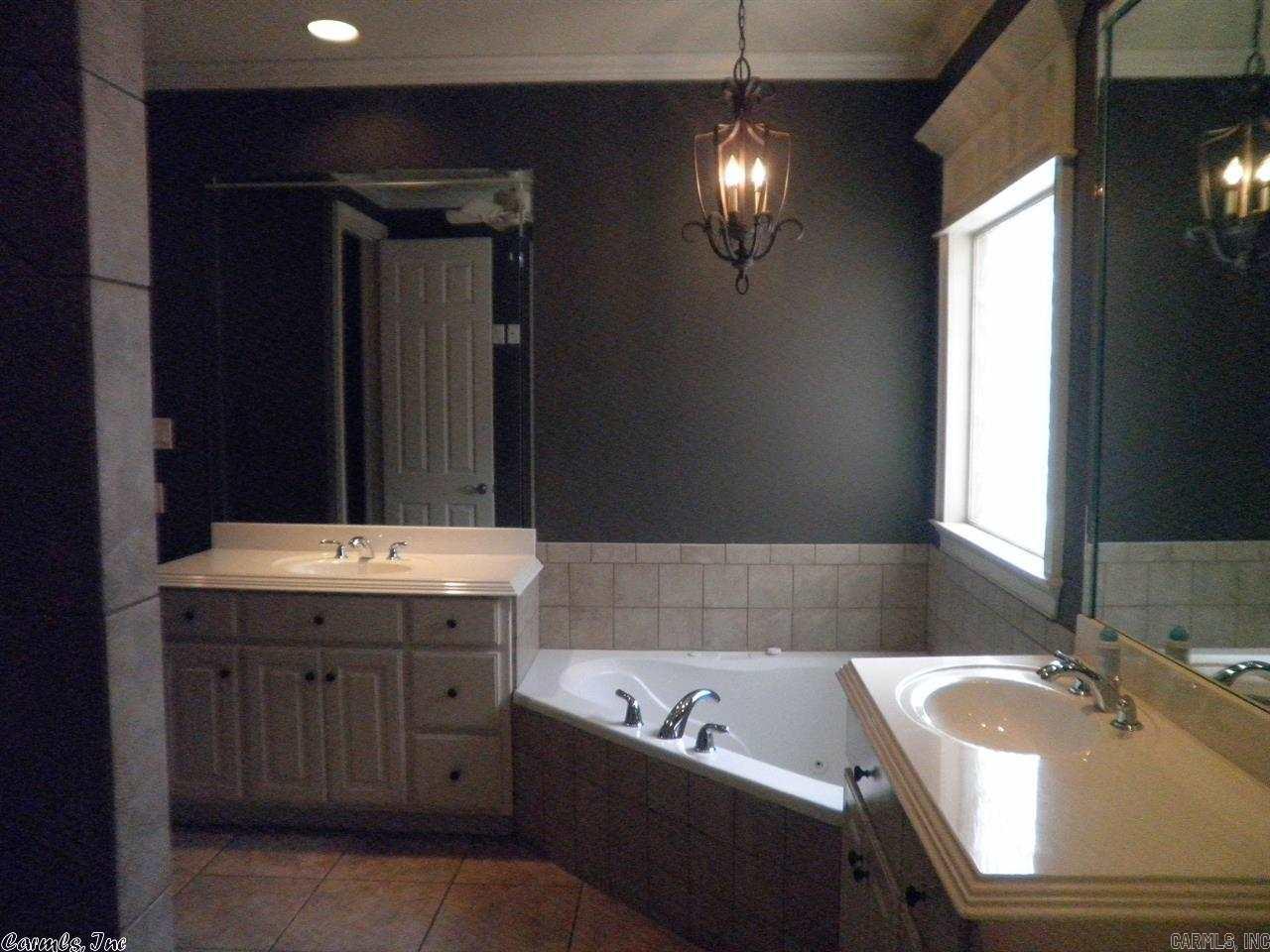 WESTPOINTE - Residential