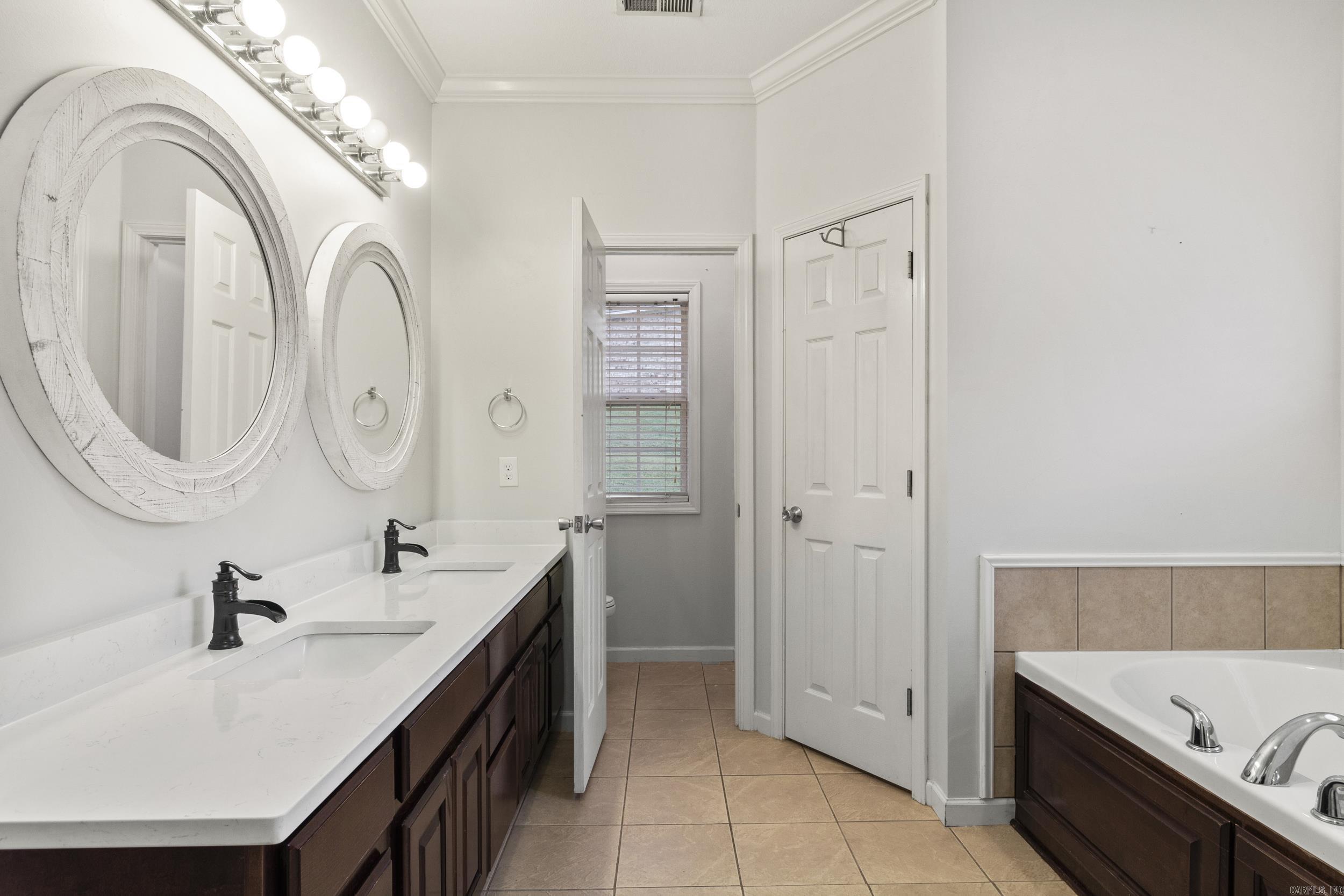 Delta Highlands - Residential