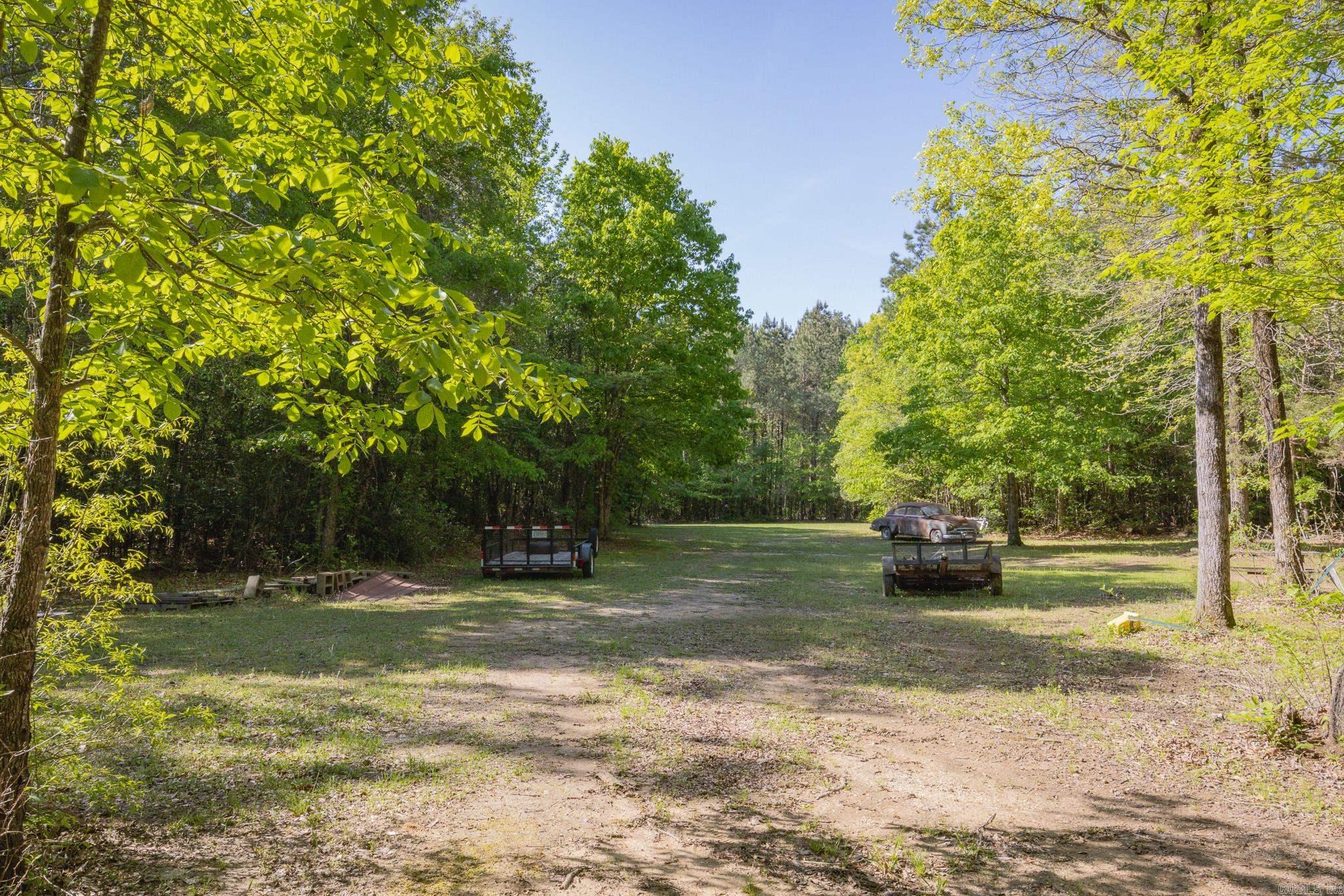 Metes & Bounds - Land