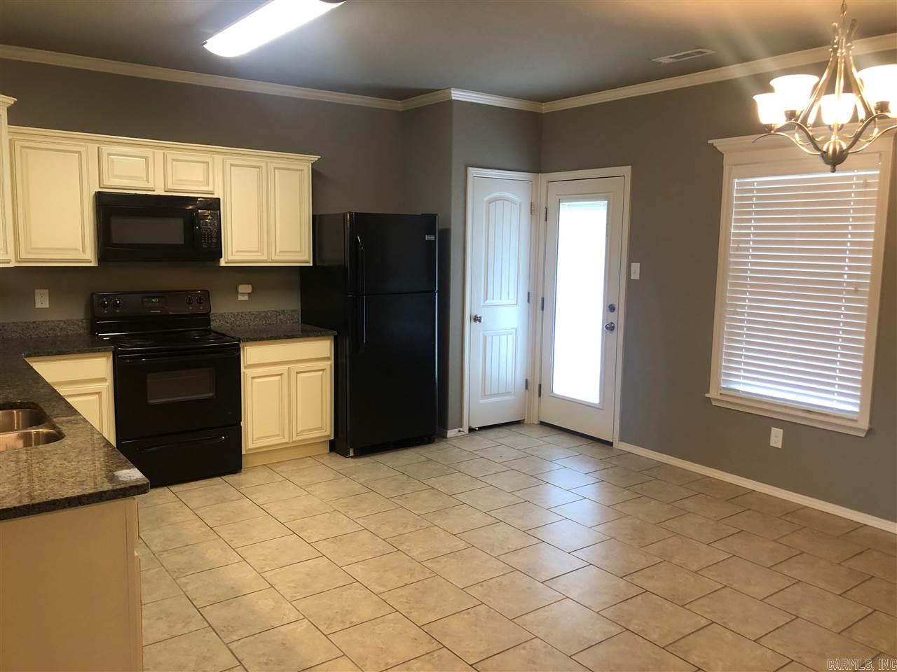 Oak Glenn - Residential Lease