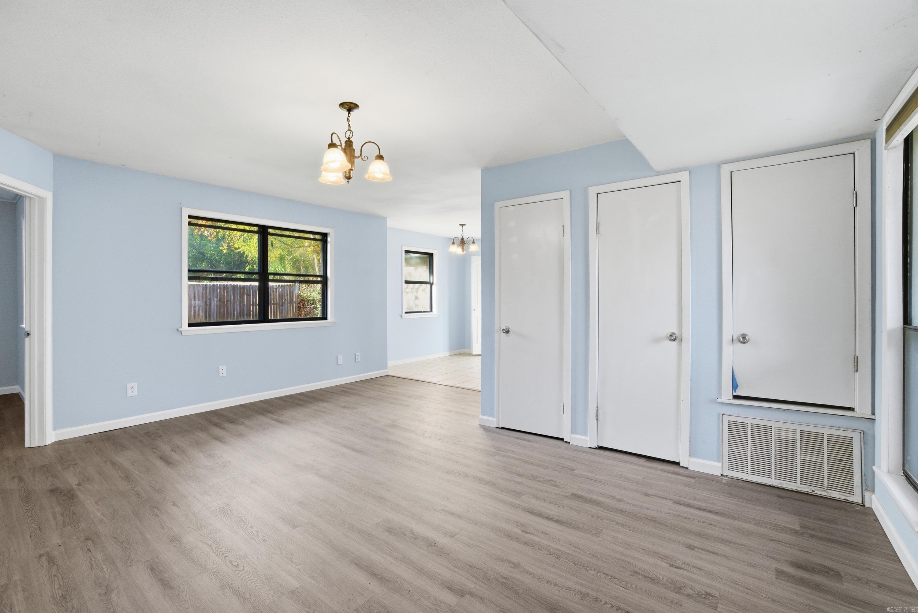 HARDIN VALLEY - Residential