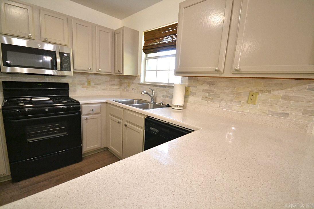 MEADOW RIDGE ADDN - Residential