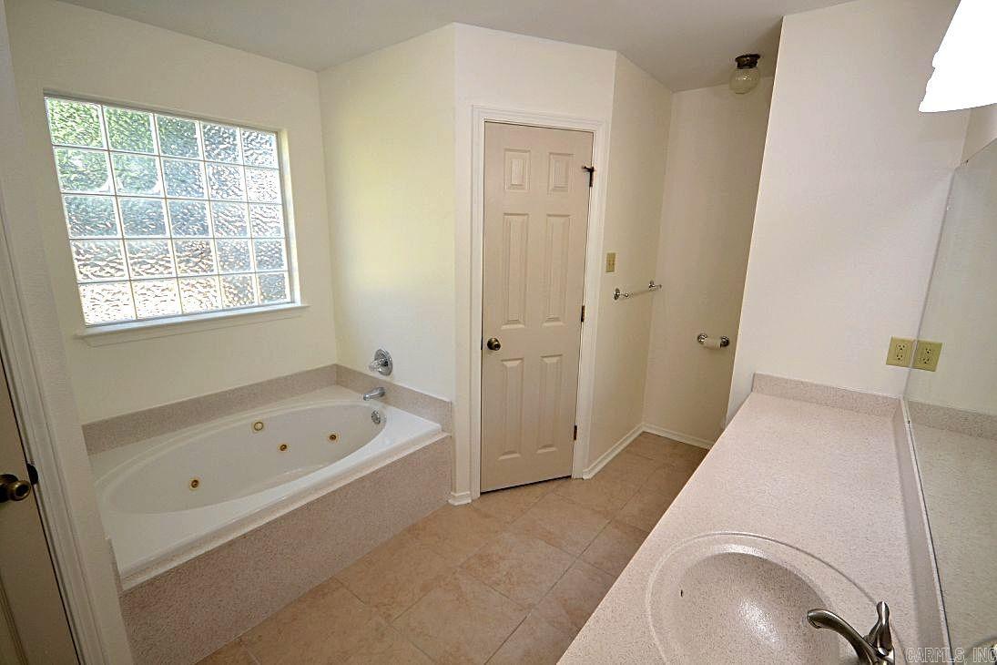 MEADOW RIDGE ADDN - Residential