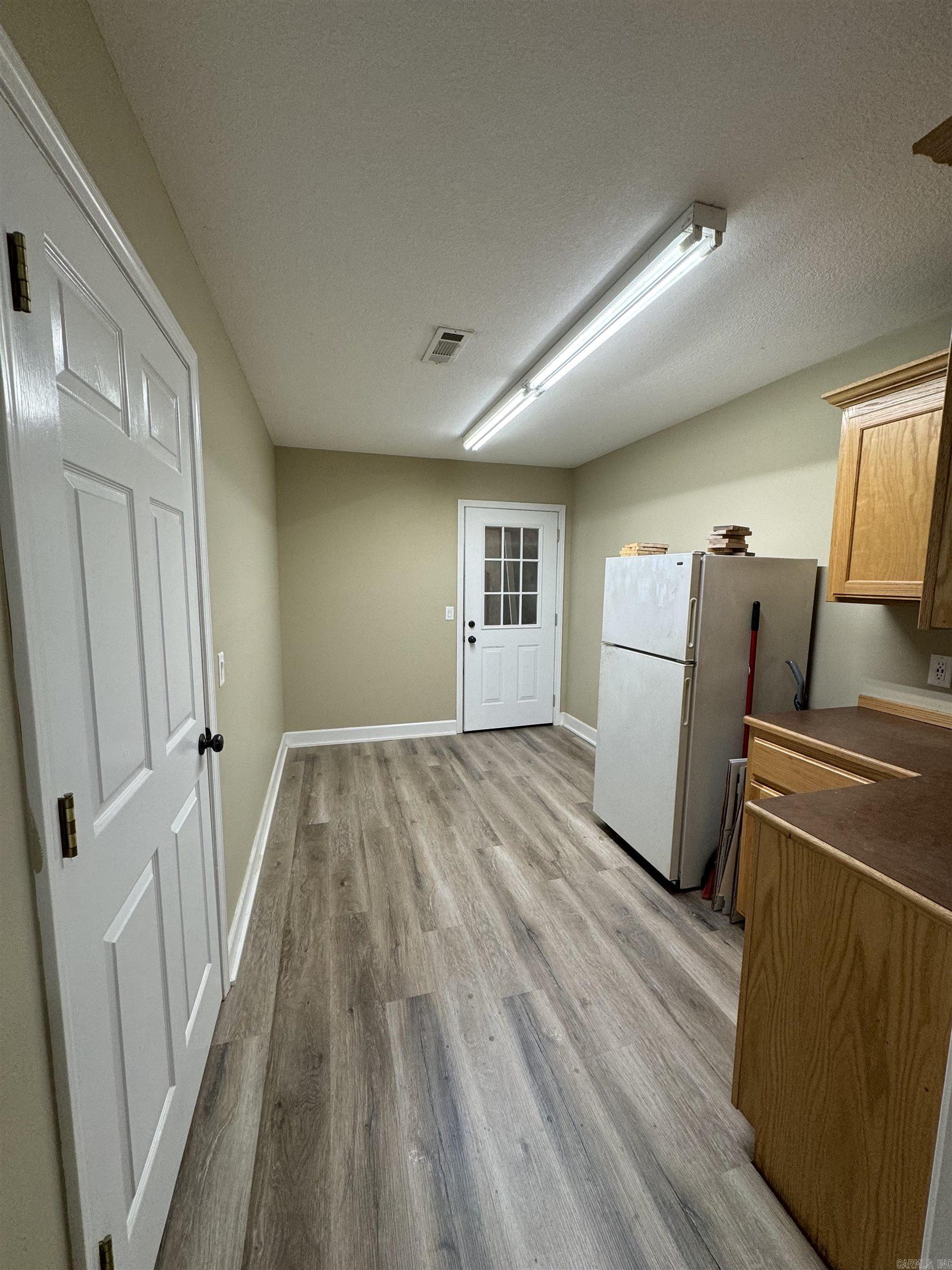 Metes & Bounds - Commercial Sale