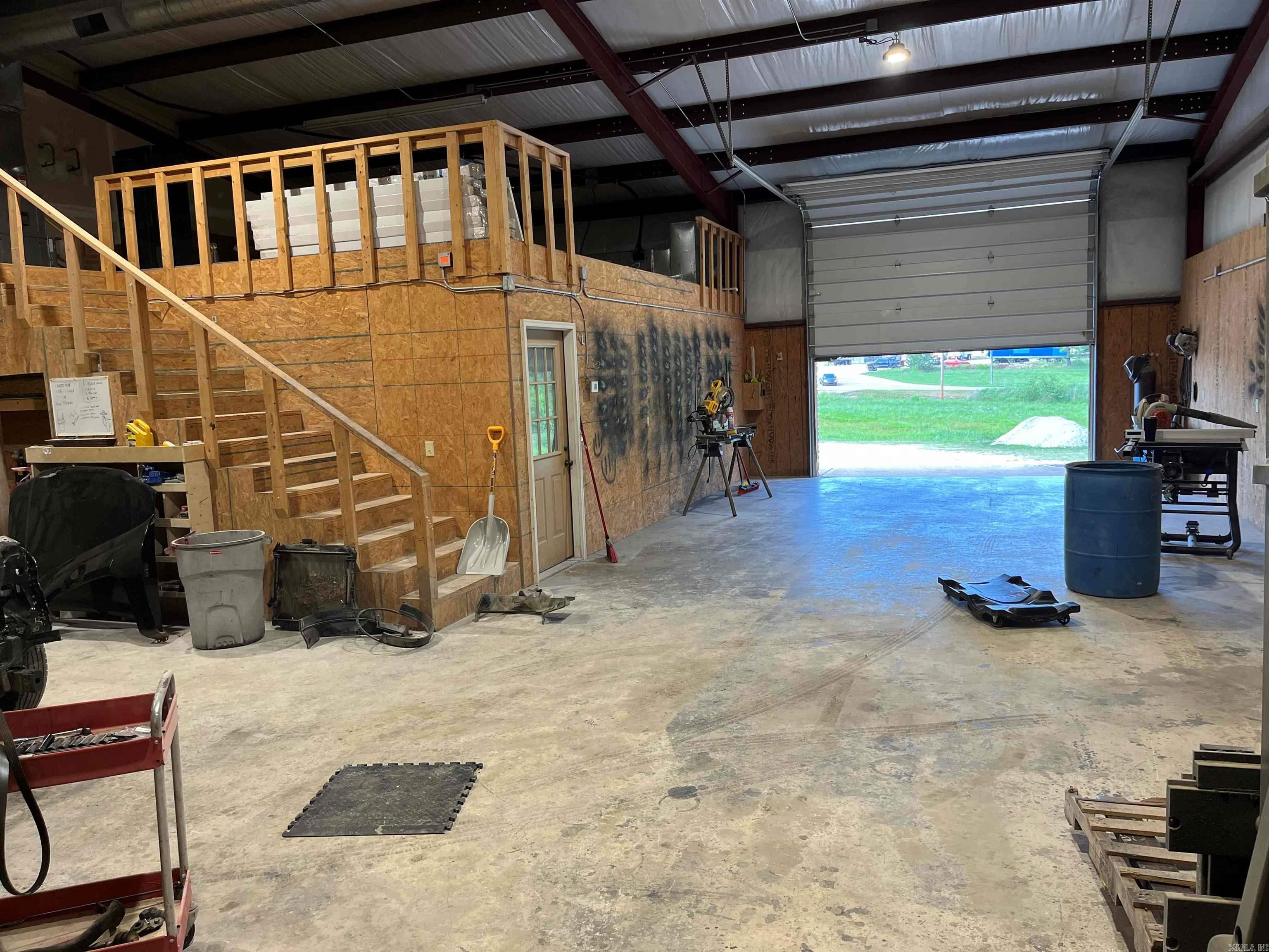 Metes & Bounds - Commercial Sale