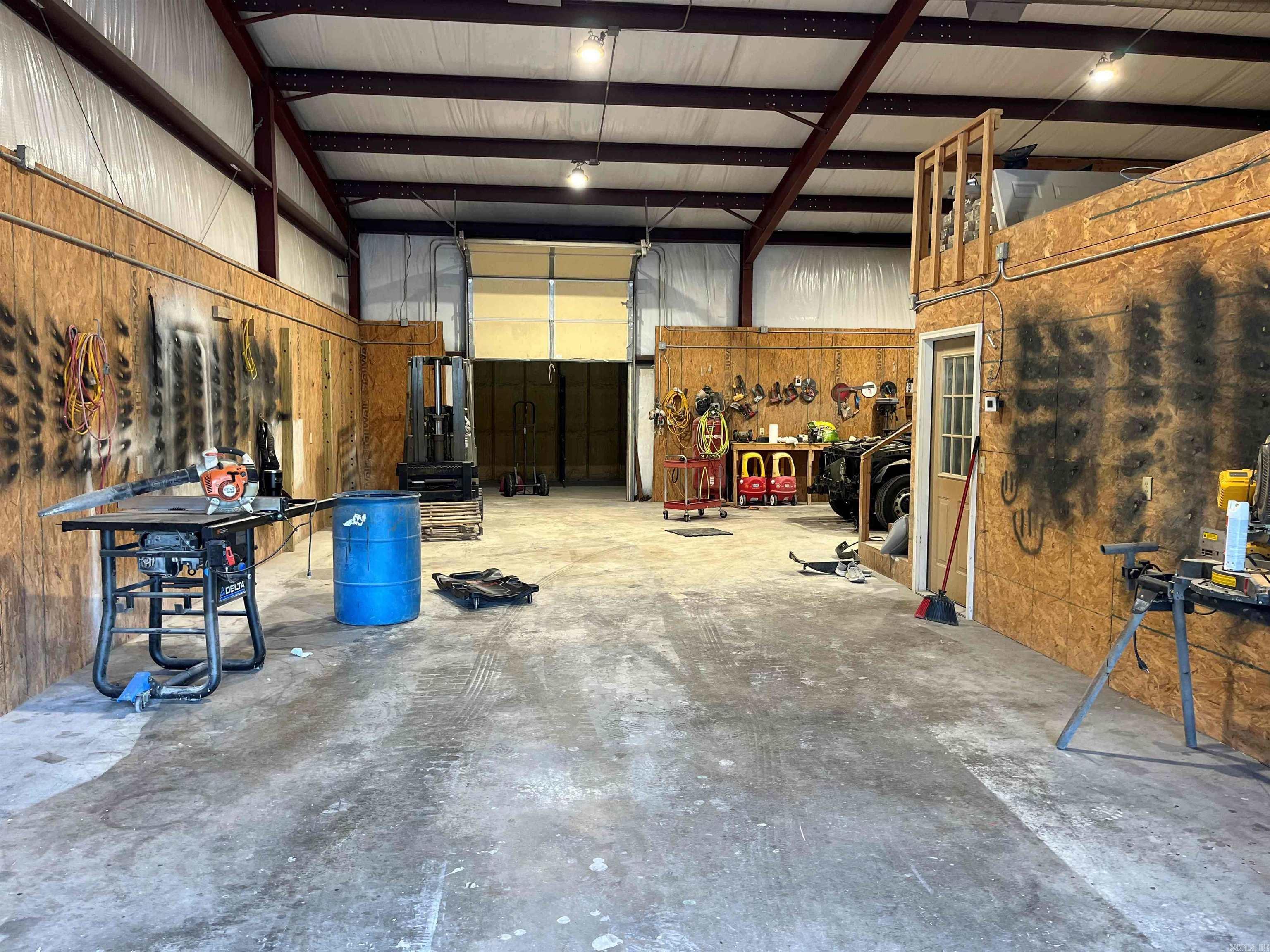Metes & Bounds - Commercial Sale