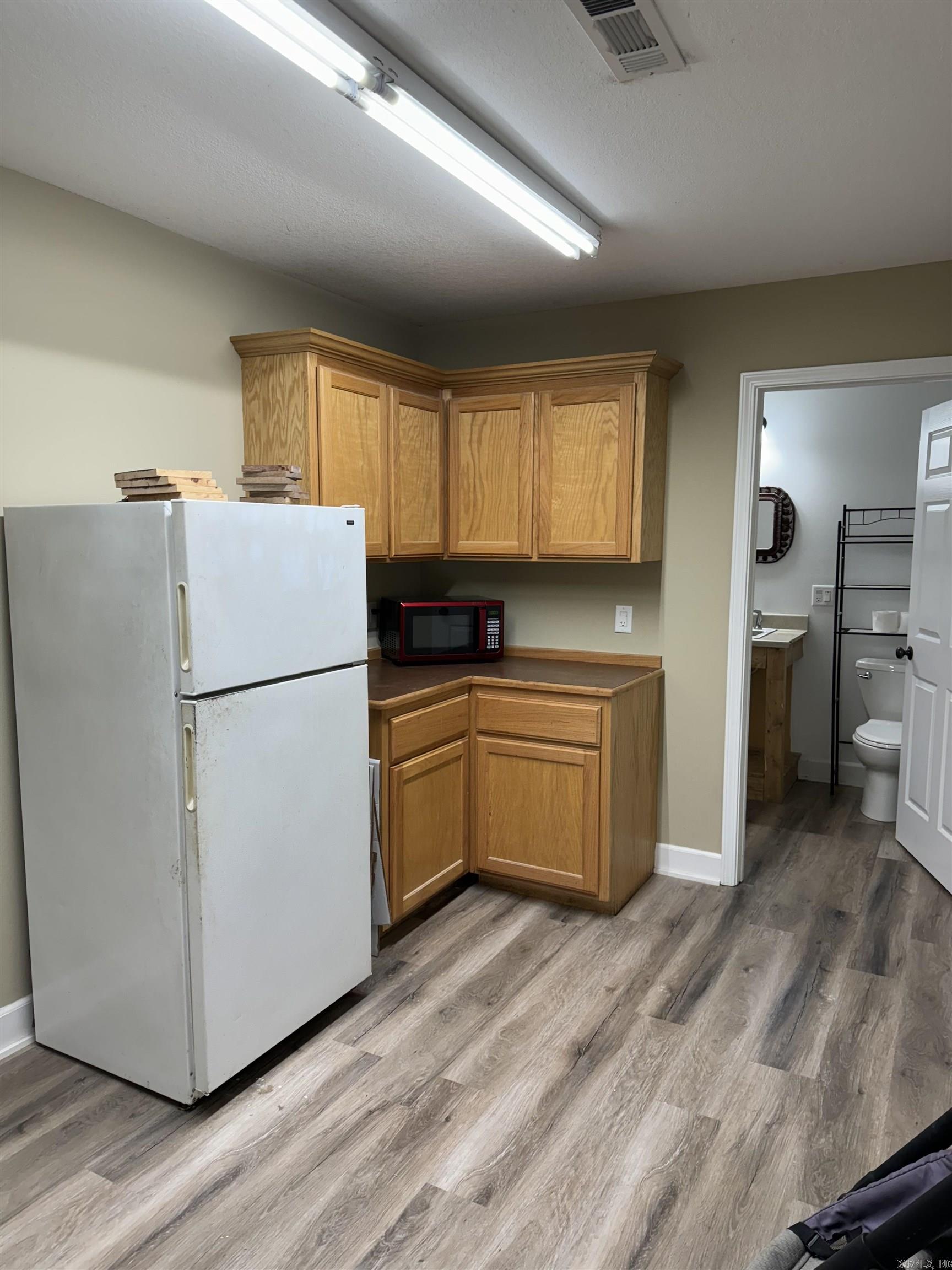 Metes & Bounds - Commercial Sale