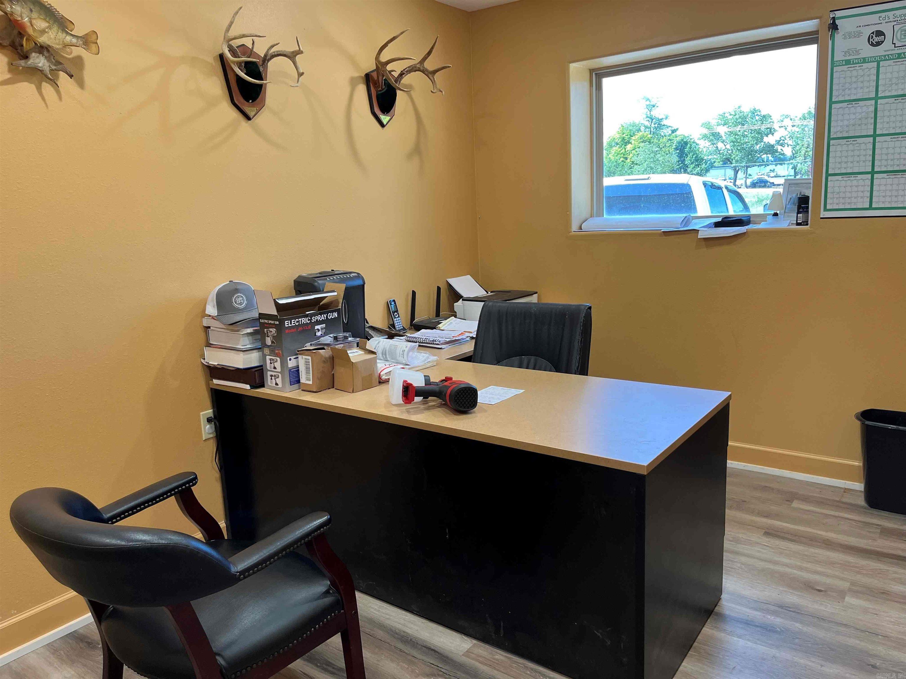 Metes & Bounds - Commercial Sale