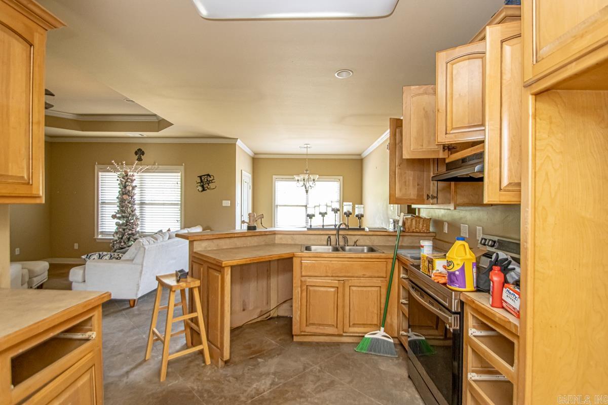 J W ESTATES - Residential