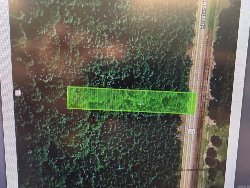 Nice Residential property along Hwy 371