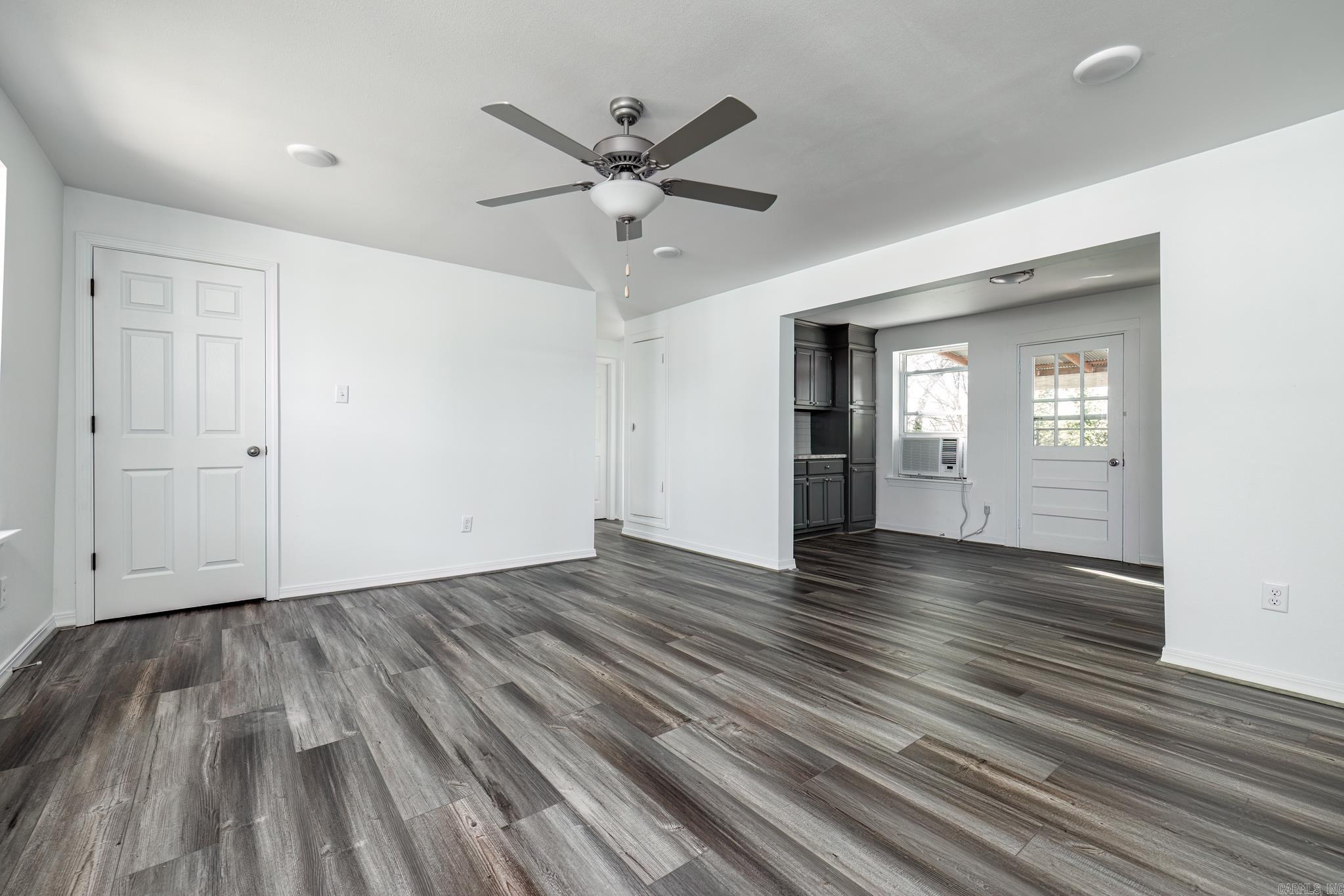 Hillcrest #1 - Residential