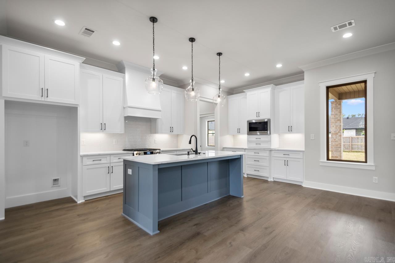 COUNTRY CLUB OF AR-QUARTERS ADDN - Residential