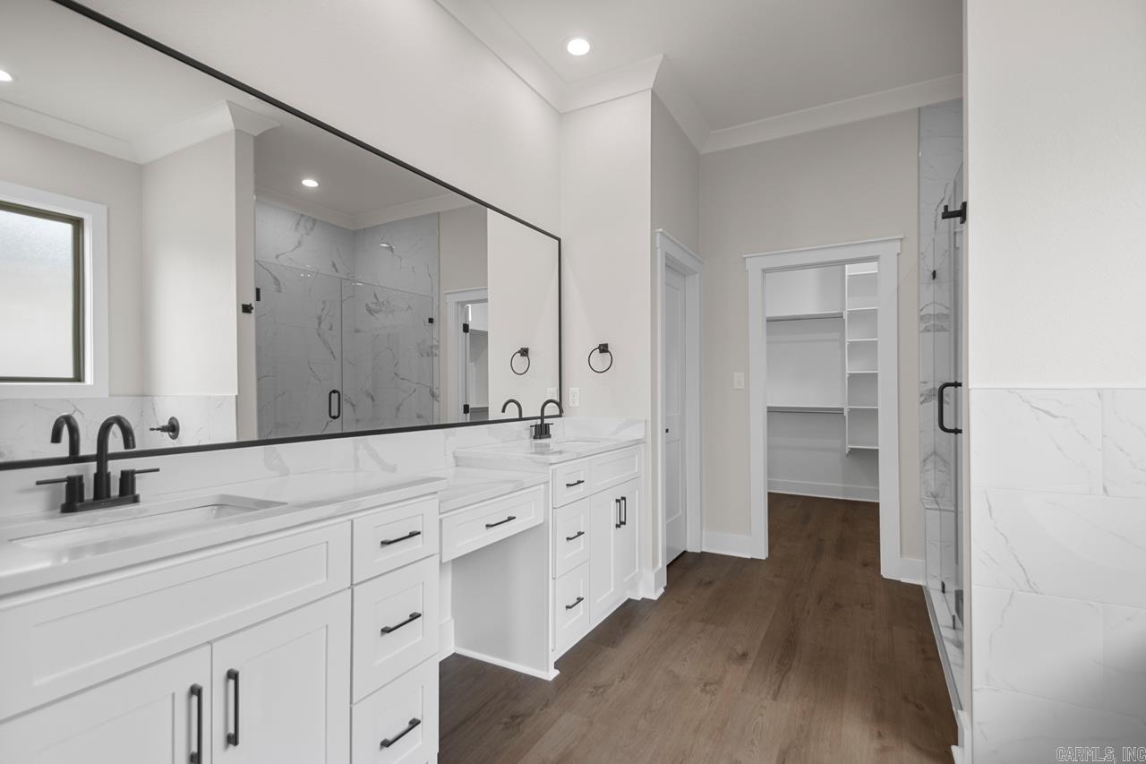 COUNTRY CLUB OF AR-QUARTERS ADDN - Residential