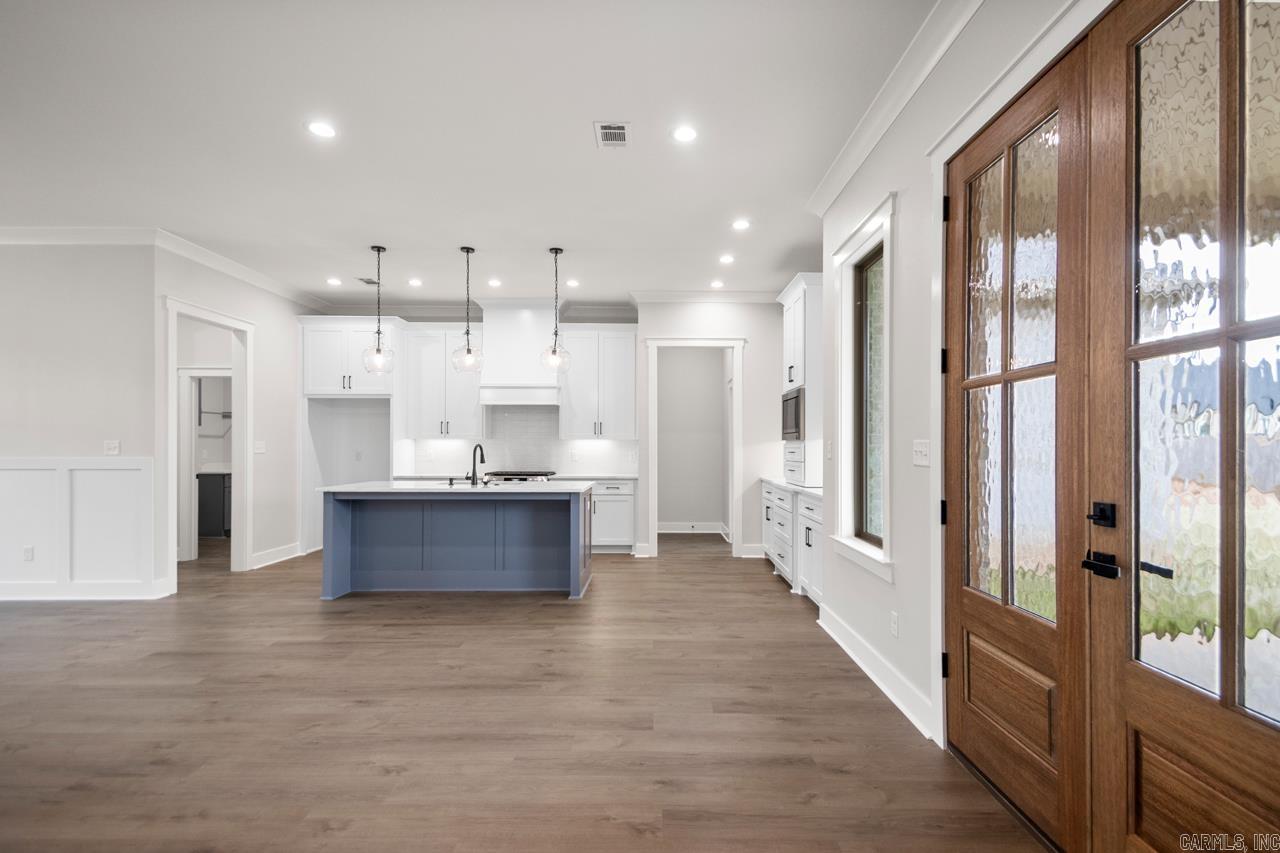 COUNTRY CLUB OF AR-QUARTERS ADDN - Residential