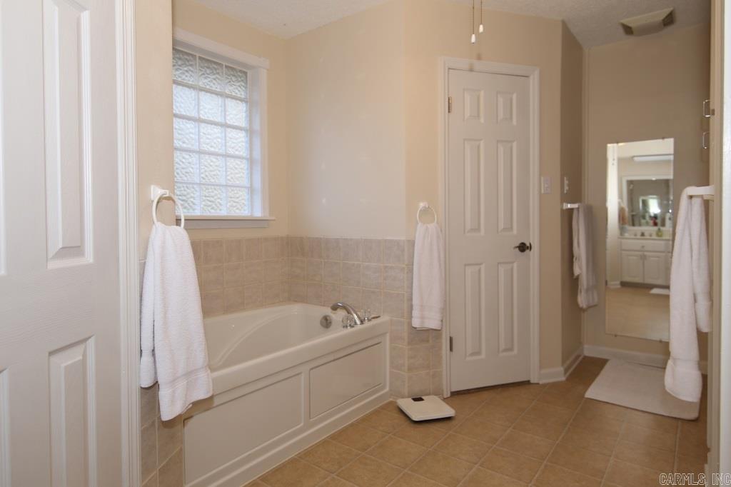 KIMBERLY MANOR TO CRYSTAL HILL - Residential