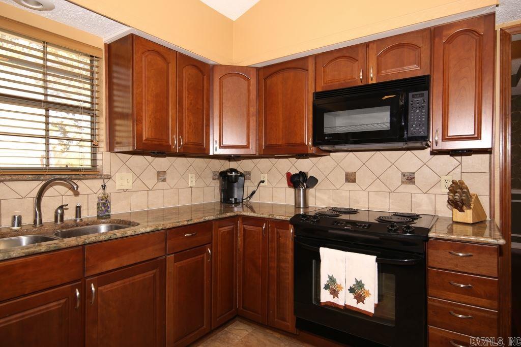 KIMBERLY MANOR TO CRYSTAL HILL - Residential