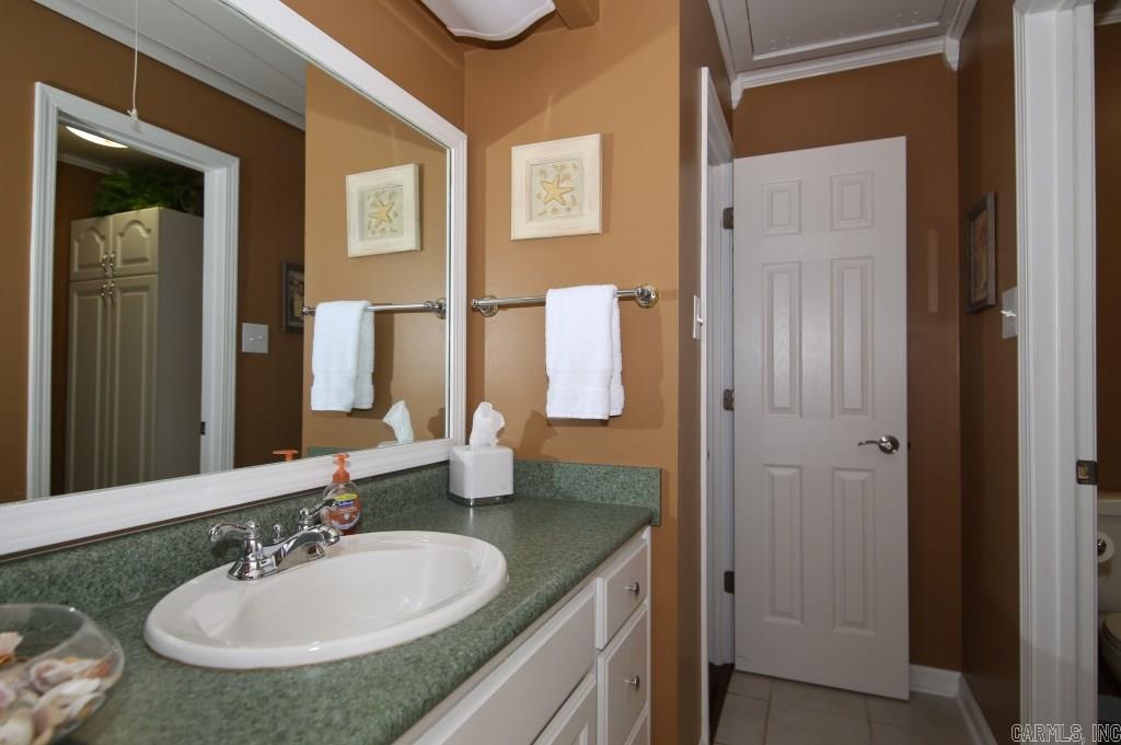 KIMBERLY MANOR TO CRYSTAL HILL - Residential