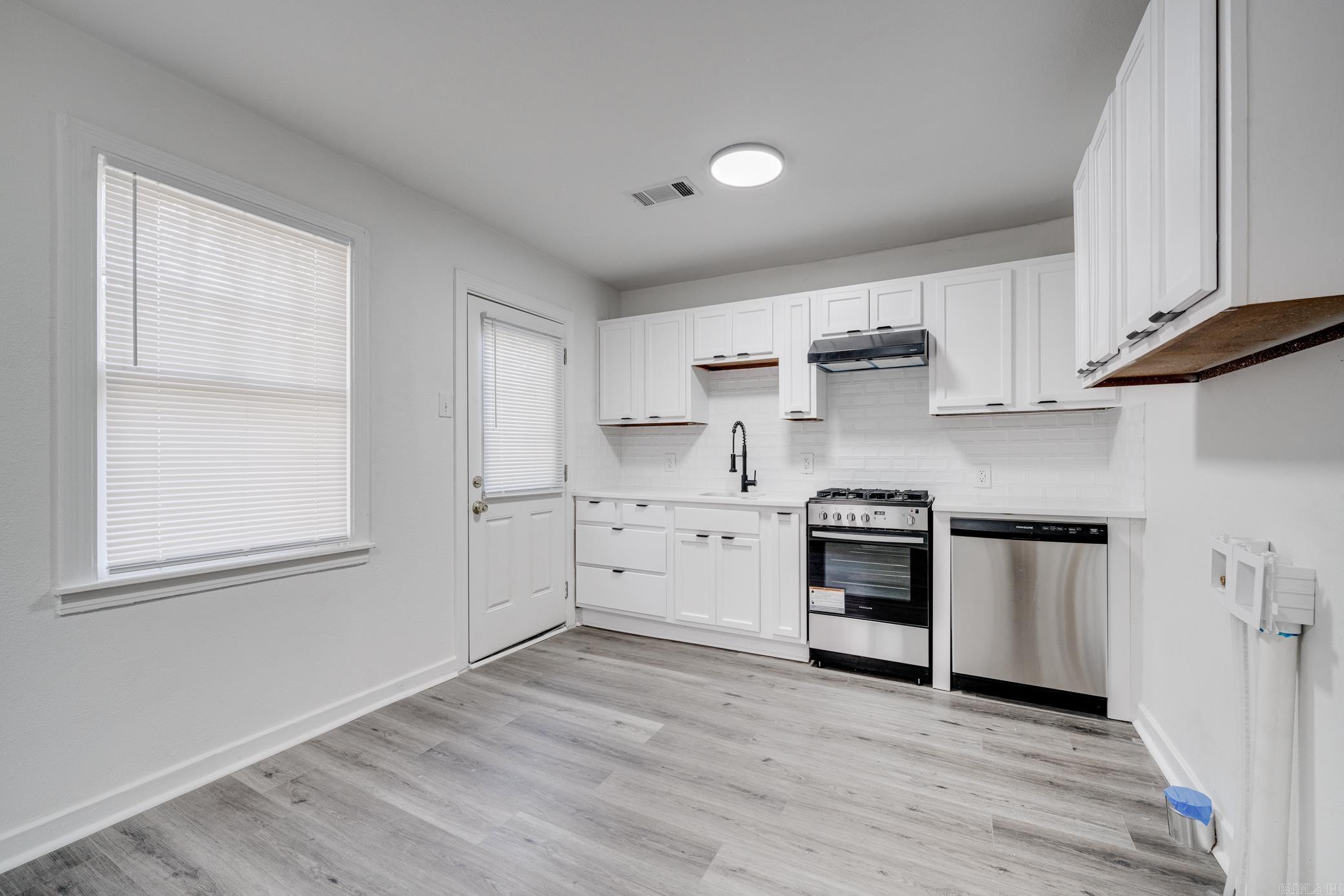 FAUSETTS - Residential