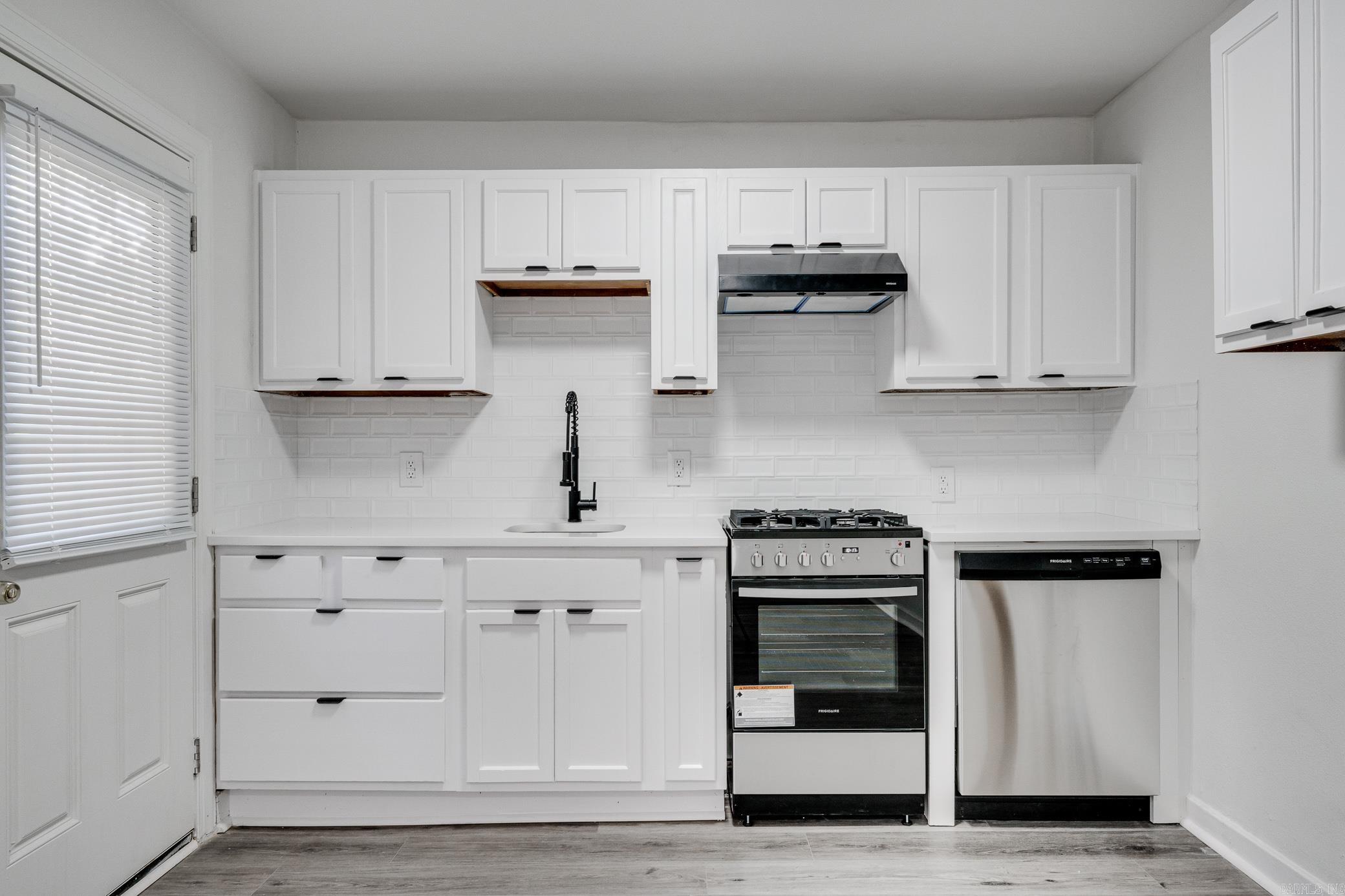 FAUSETTS - Residential