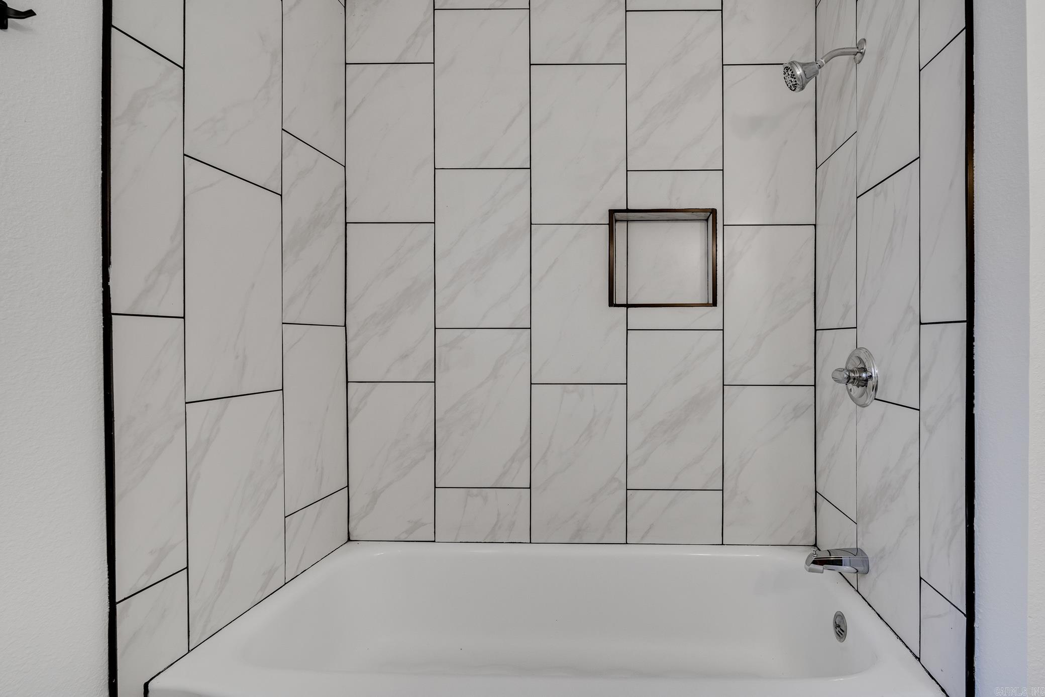 FAUSETTS - Residential